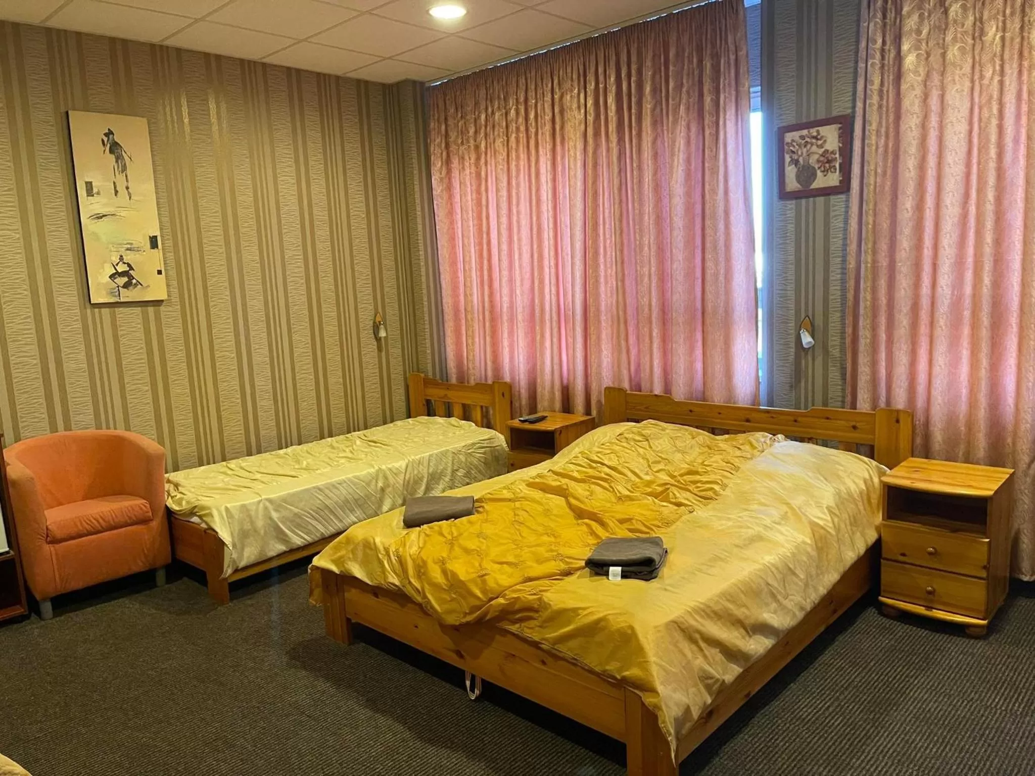 Bed in Airport Szálló