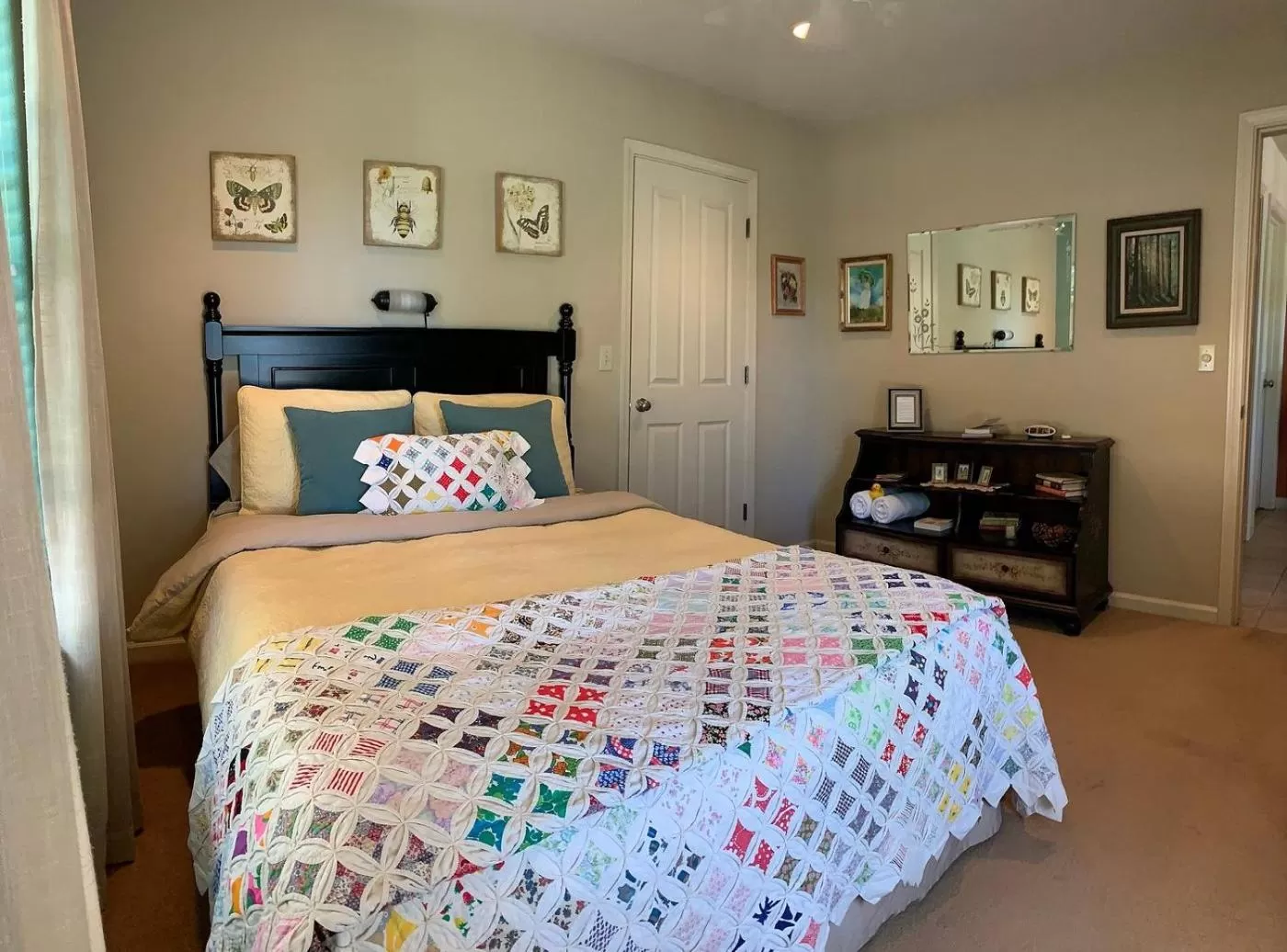 Bedroom, Bed in Red Tail Ranch