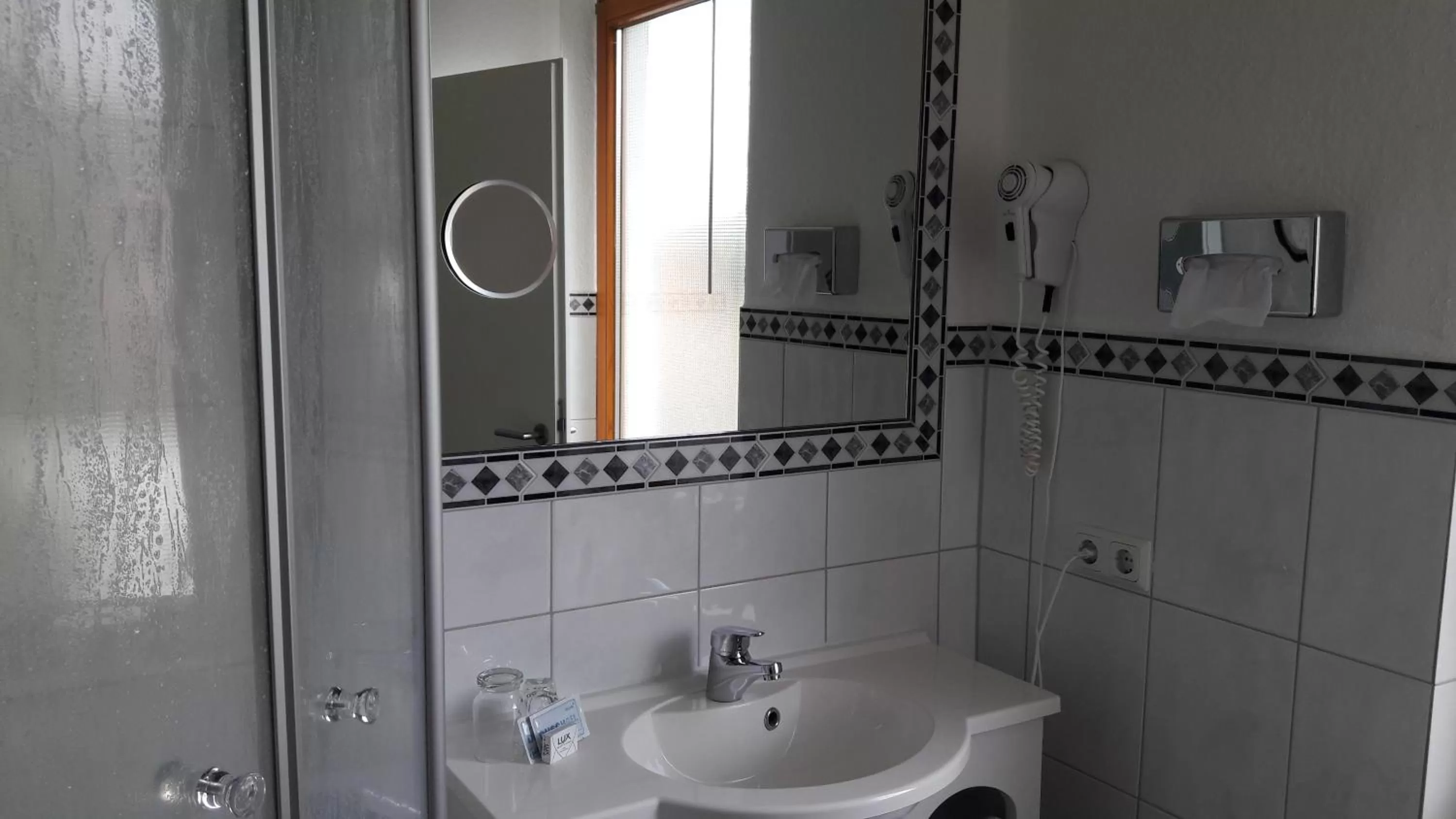 Bathroom in Hotel Schlömer