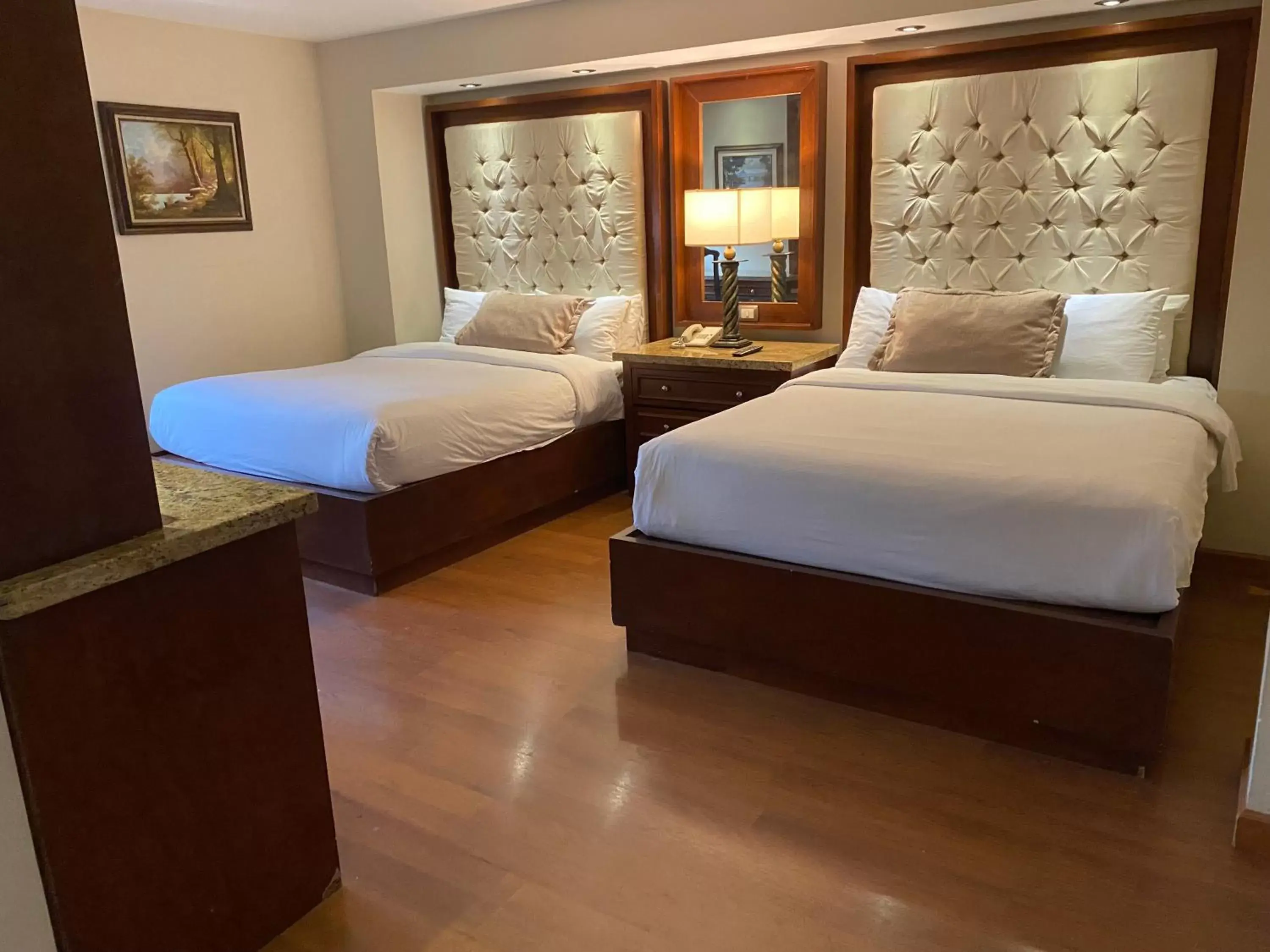 Suite in Rose Hotel Suite in Rose Hotel