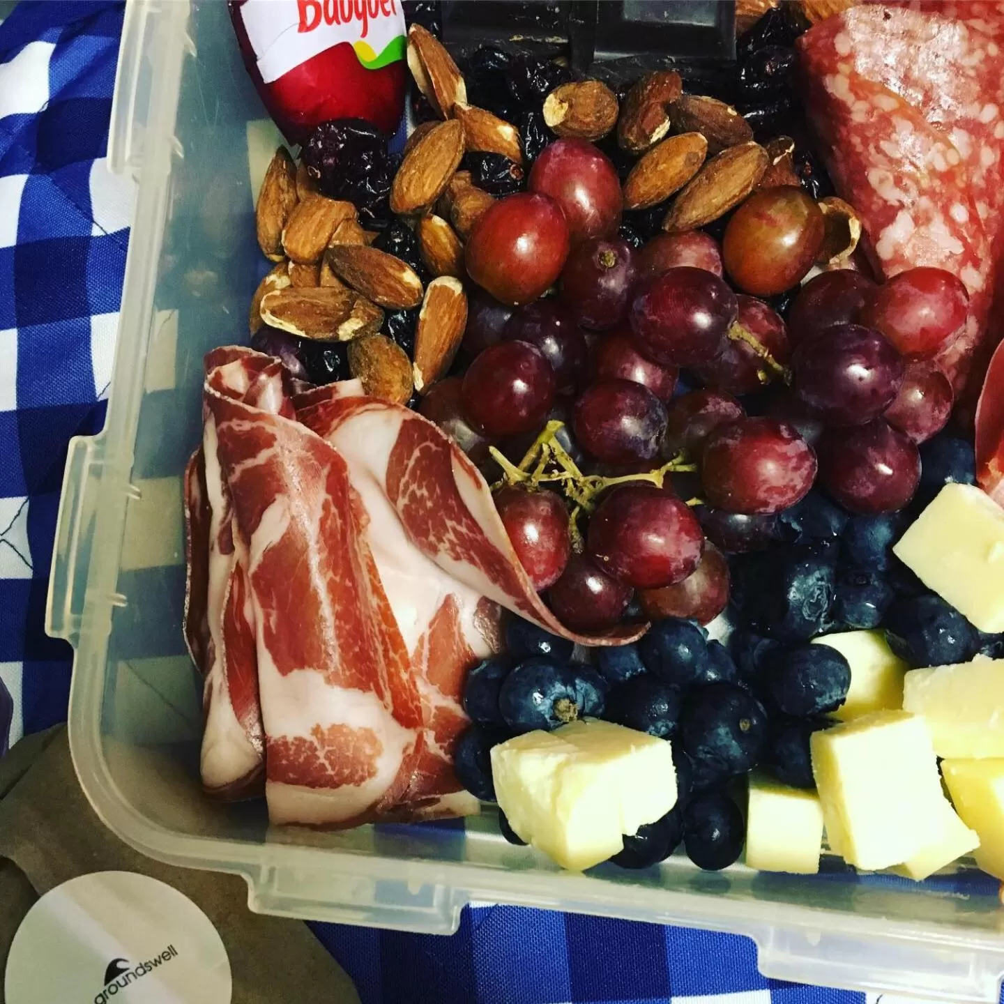 Restaurant/places to eat in Groundswell Pub & Inn