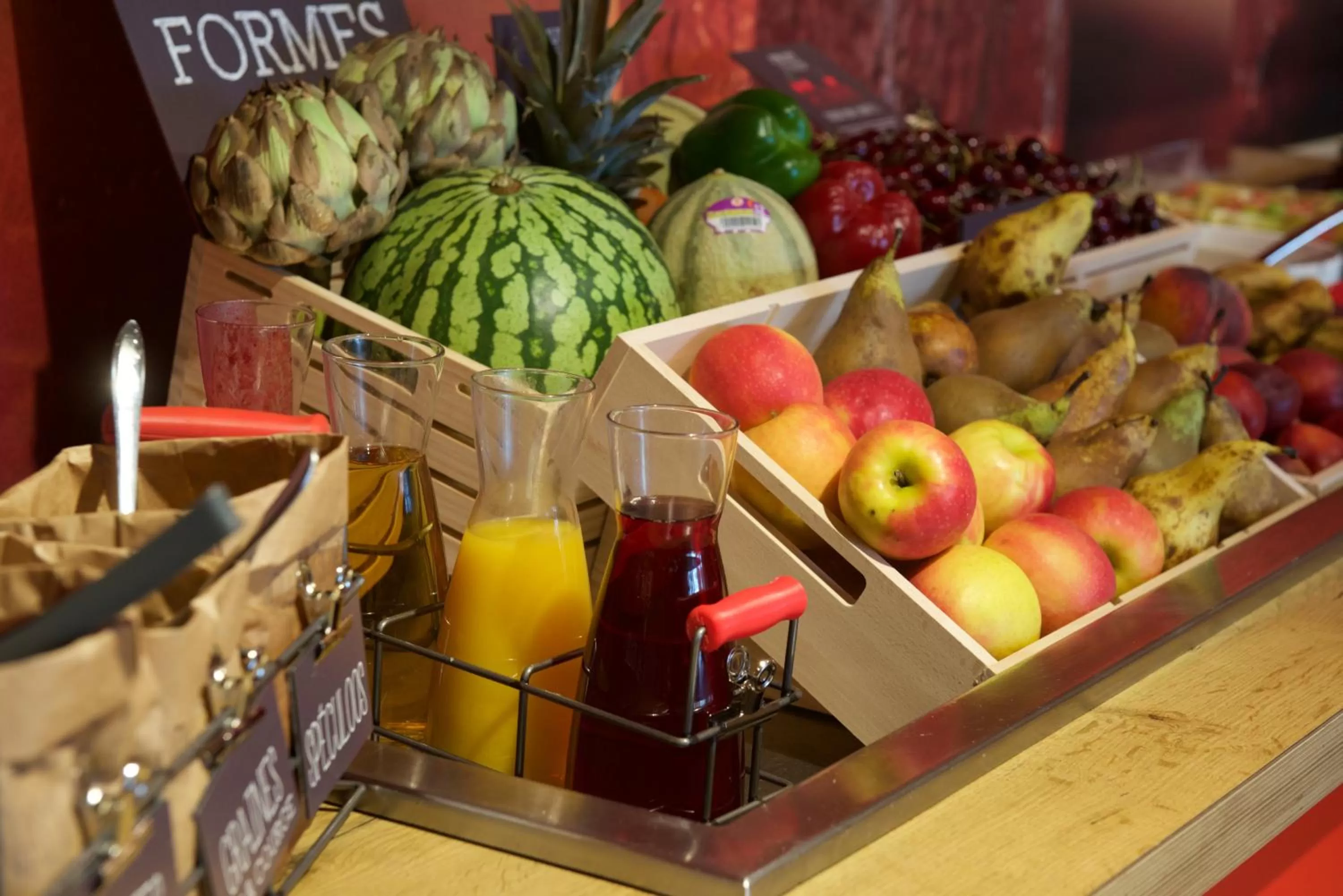 Breakfast in ibis Pau Lescar