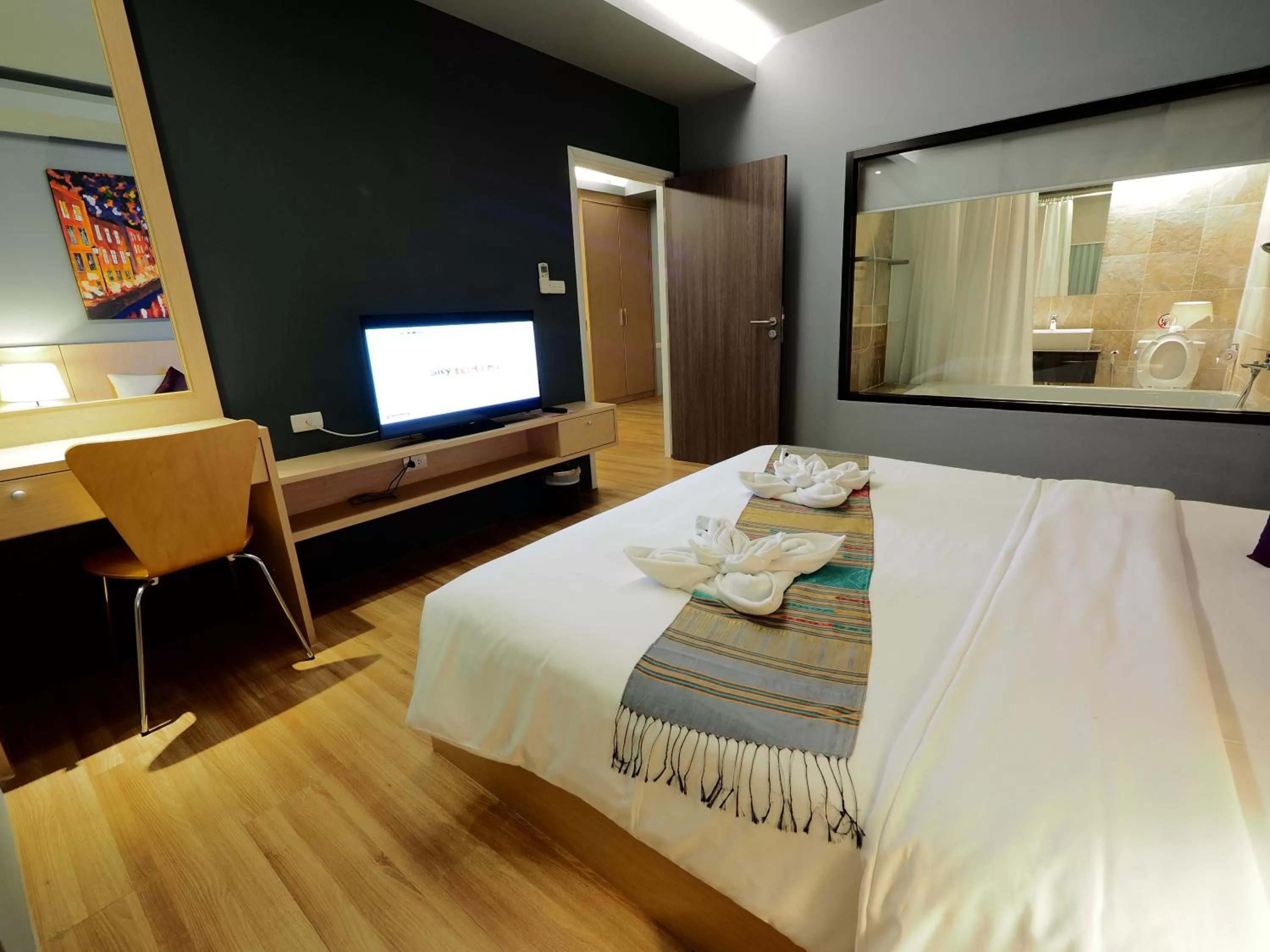 Bed in Le Naview @Prasingh