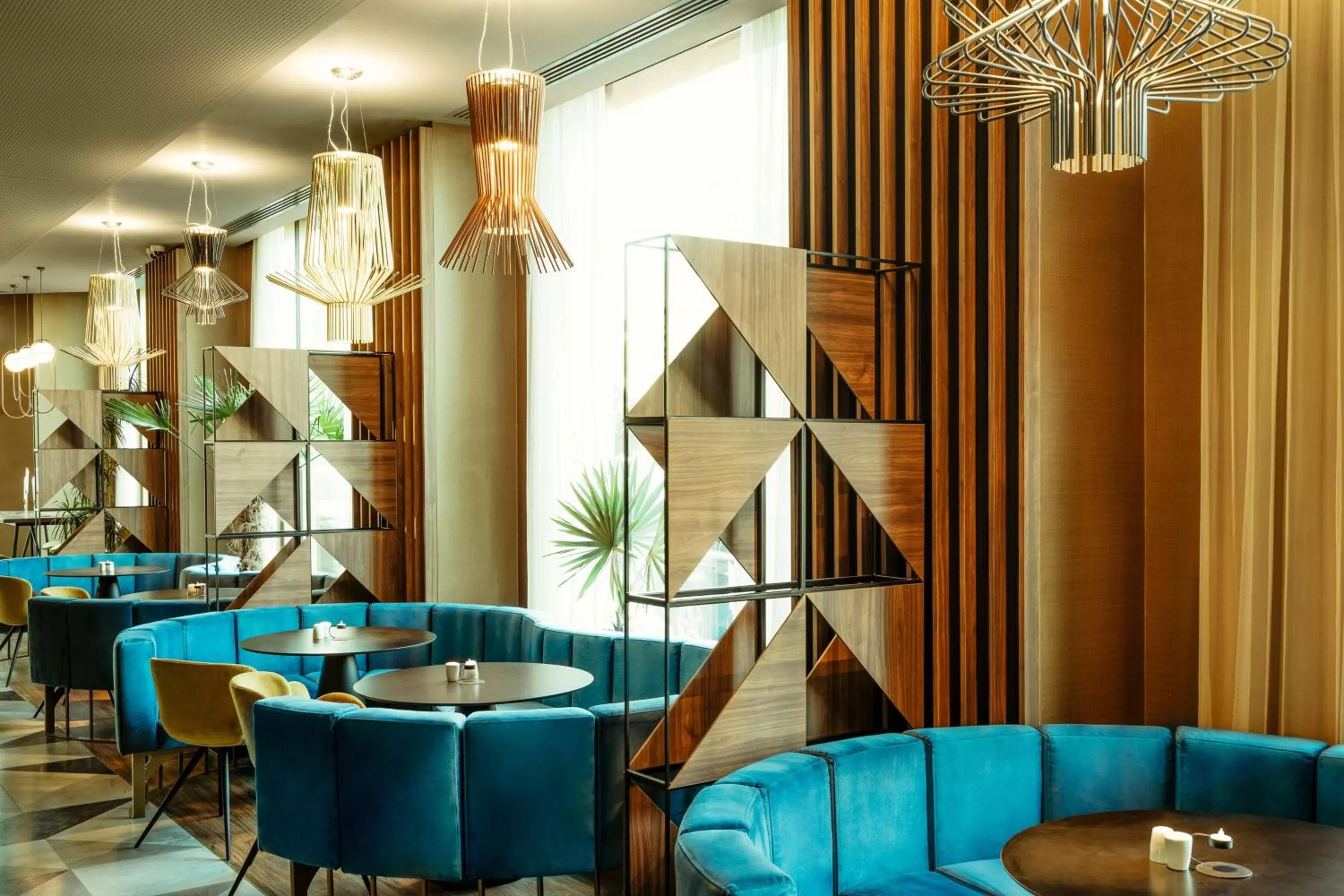 Restaurant/places to eat in Radisson Blu Aurum Hotel, Brasov