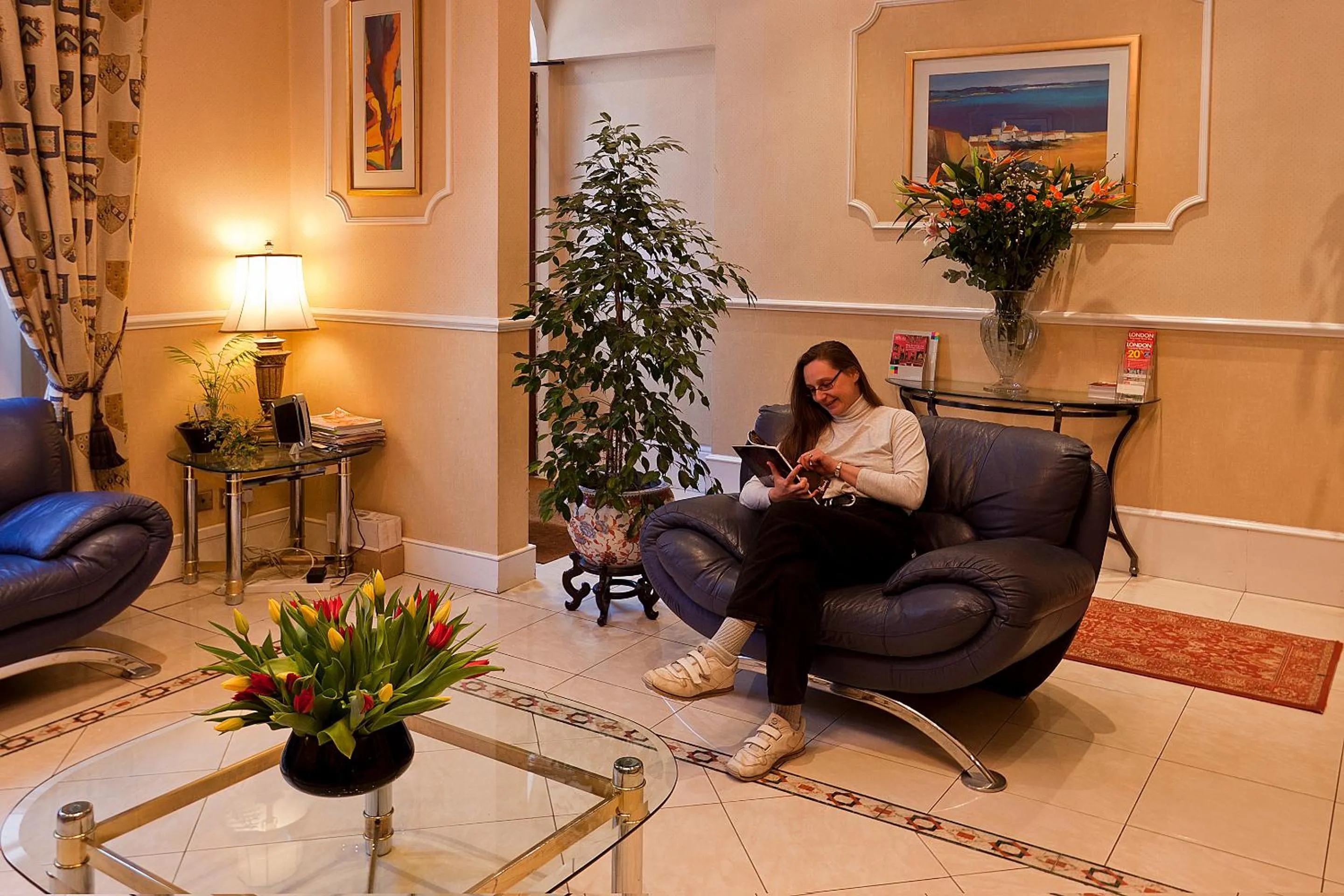 People in Avon Hotel