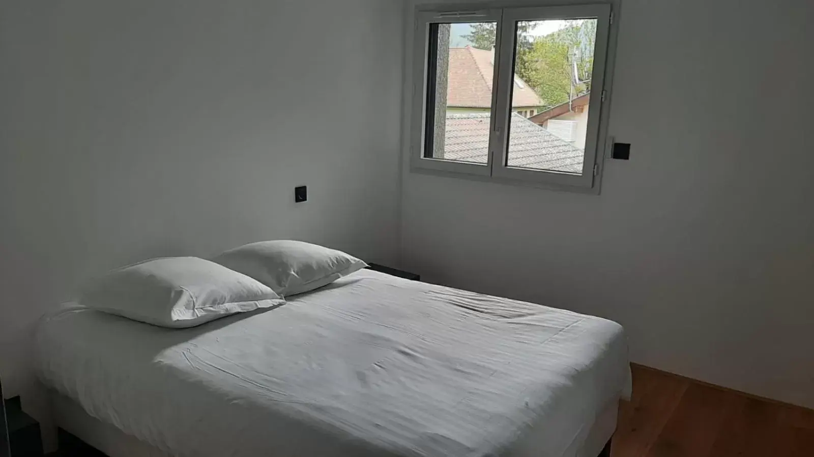 Two-Bedroom Villa in L'Aurore du Lac Two-Bedroom Villa in L'Aurore du Lac