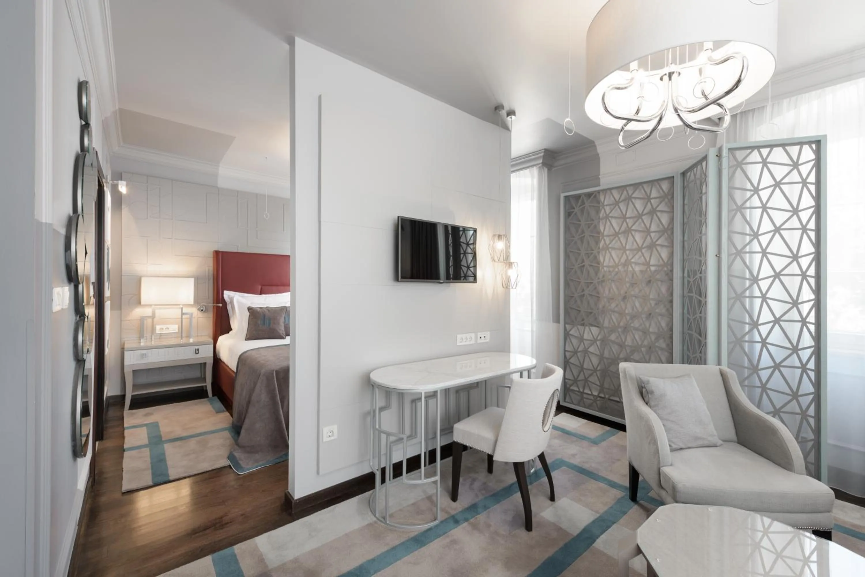 Seating area, Bed in Bastion Heritage Hotel