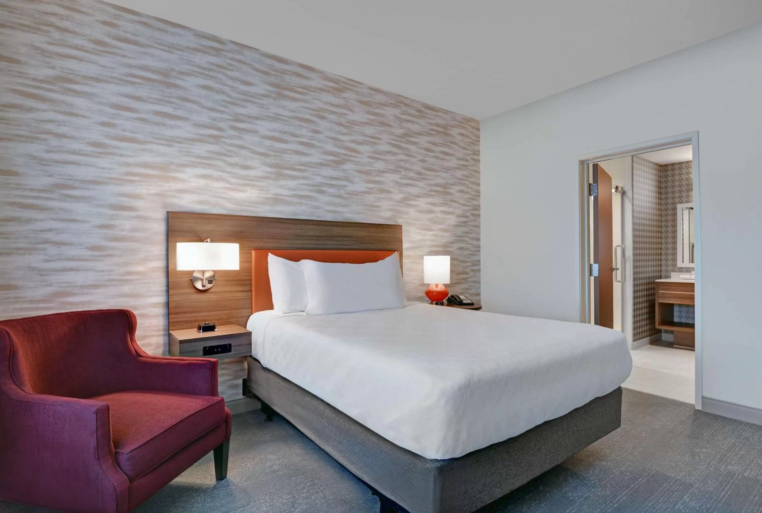 Bed in Home2 Suites By Hilton Panama City Beach, Fl