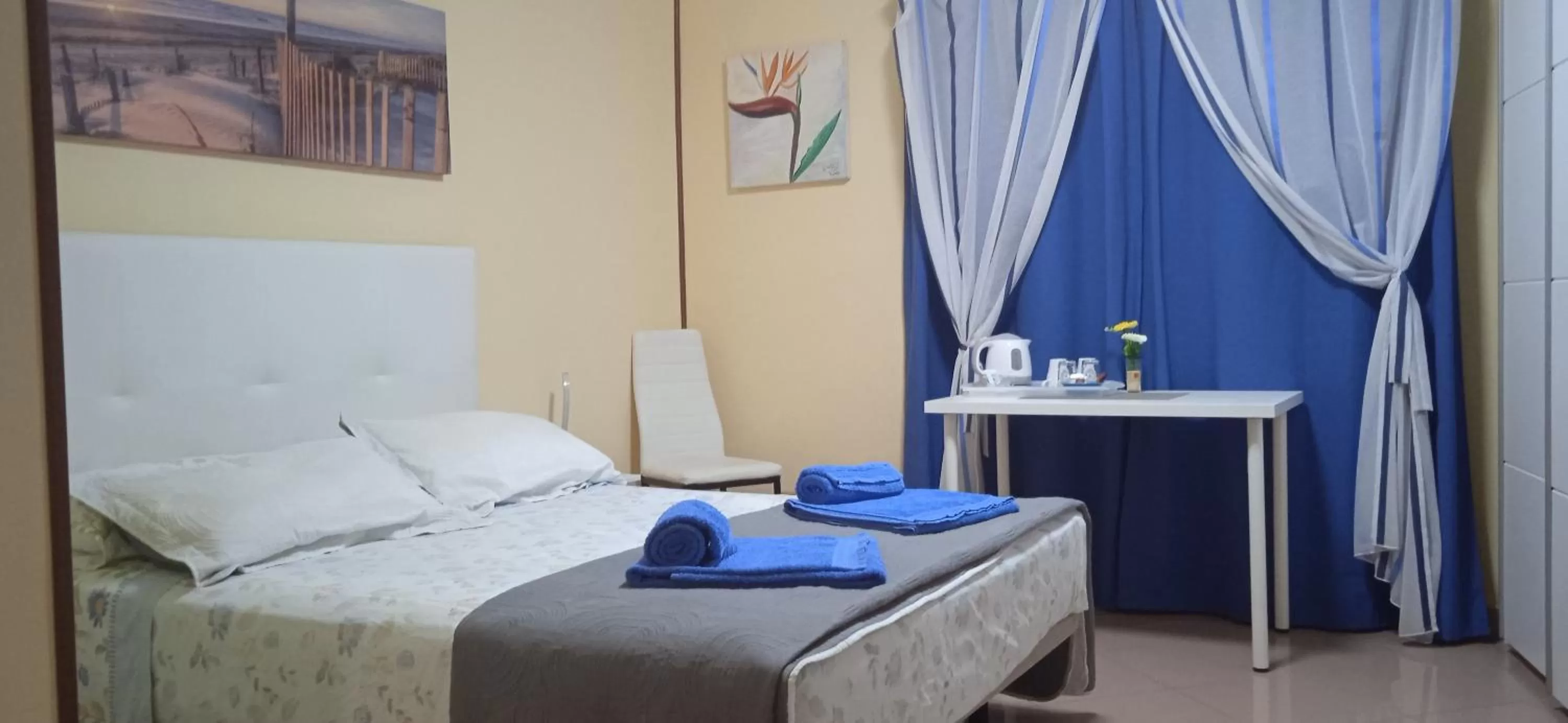 Photo of the whole room, Bed in B&B Paraiso del Sol