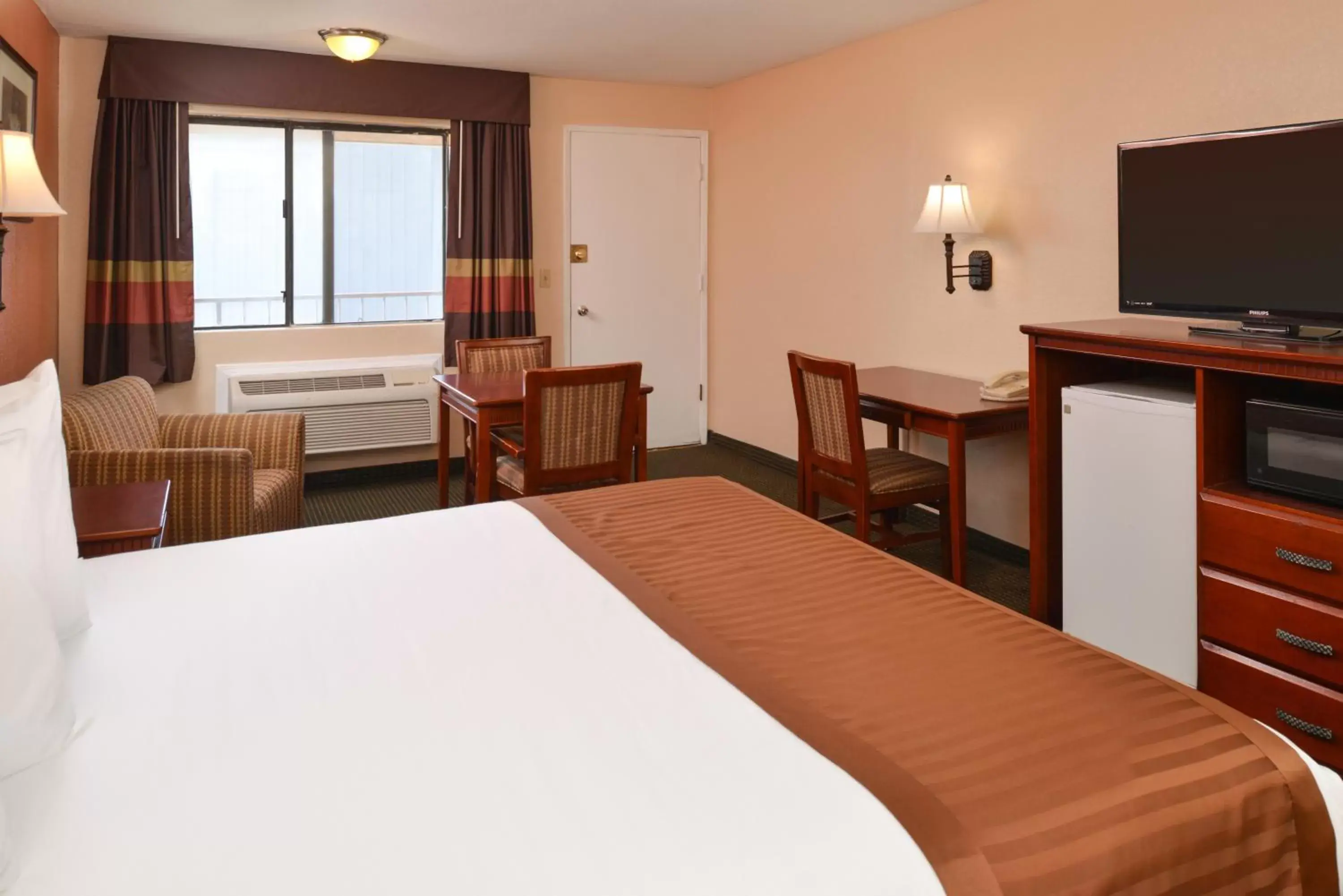 Americas Best Value Inn & Suites-East Bakersfield Americas Best Value Inn & Suites-East Bakersfield