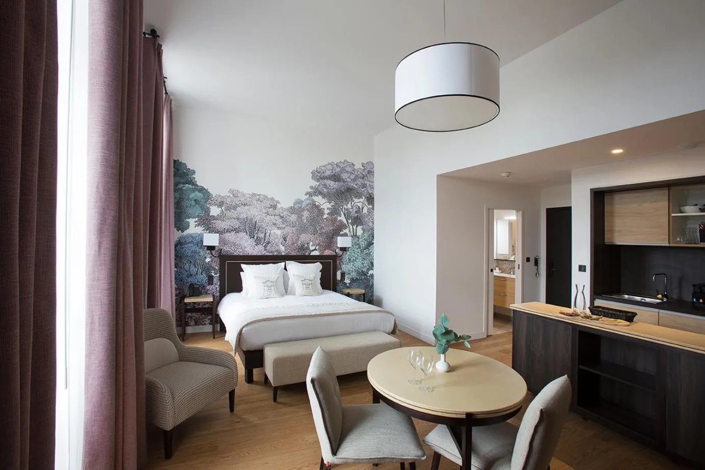 Bed in College des Doctrinaires, Hôtel, Résidence et SPA