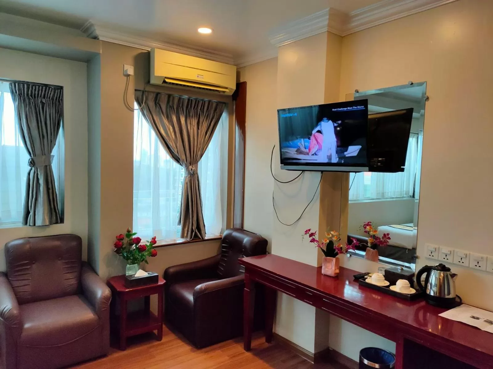 Hotel Grand United - Ahlone Branch