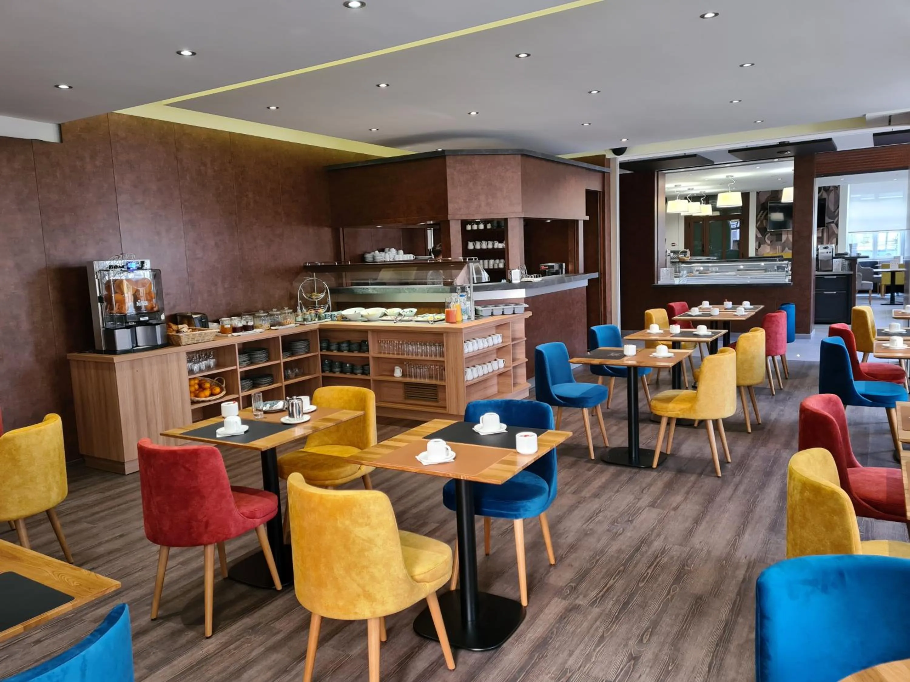 Breakfast in Hôtel la Guimbarde