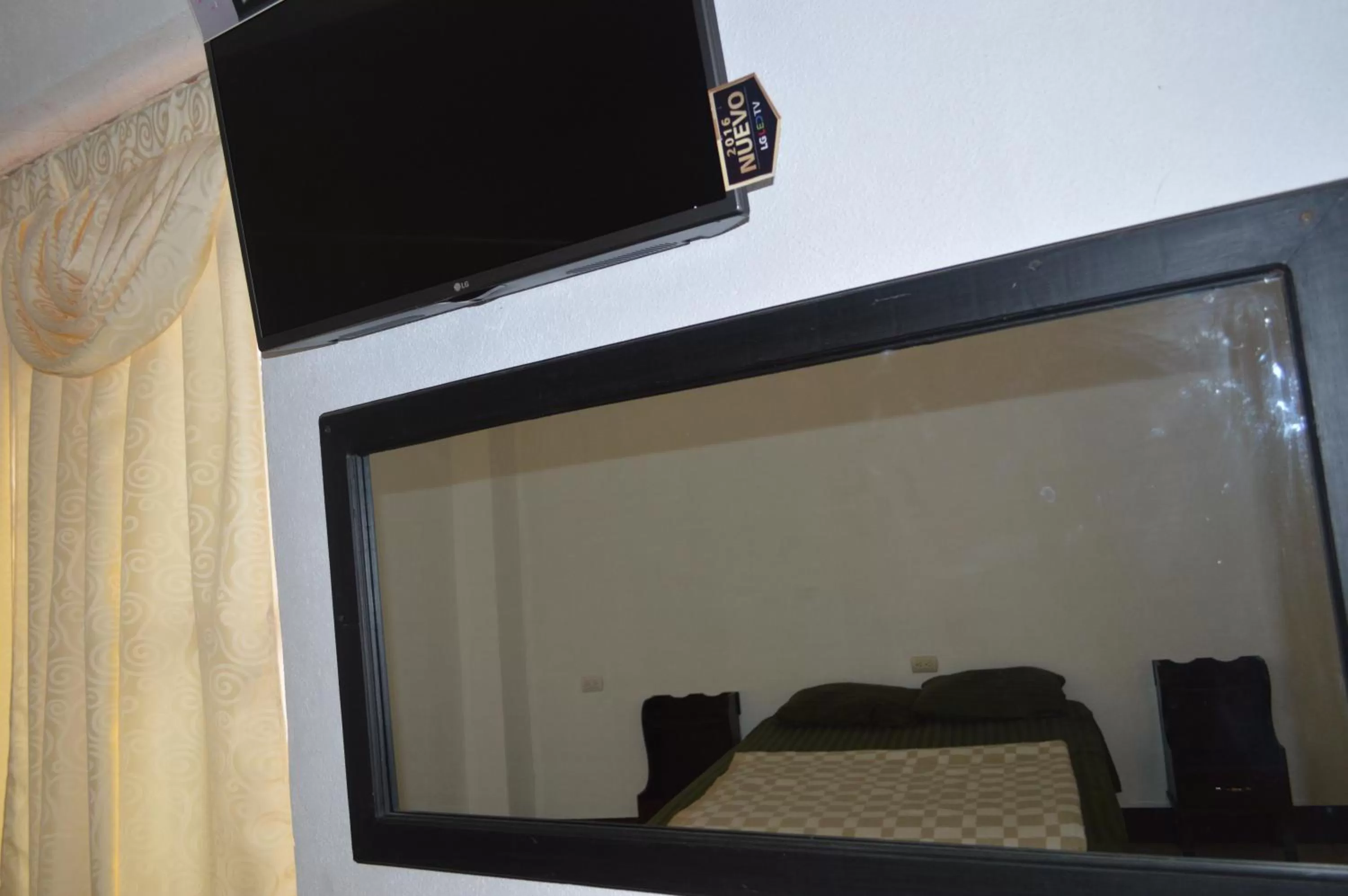 TV/Entertainment Center in Hotel Xetawaa´l