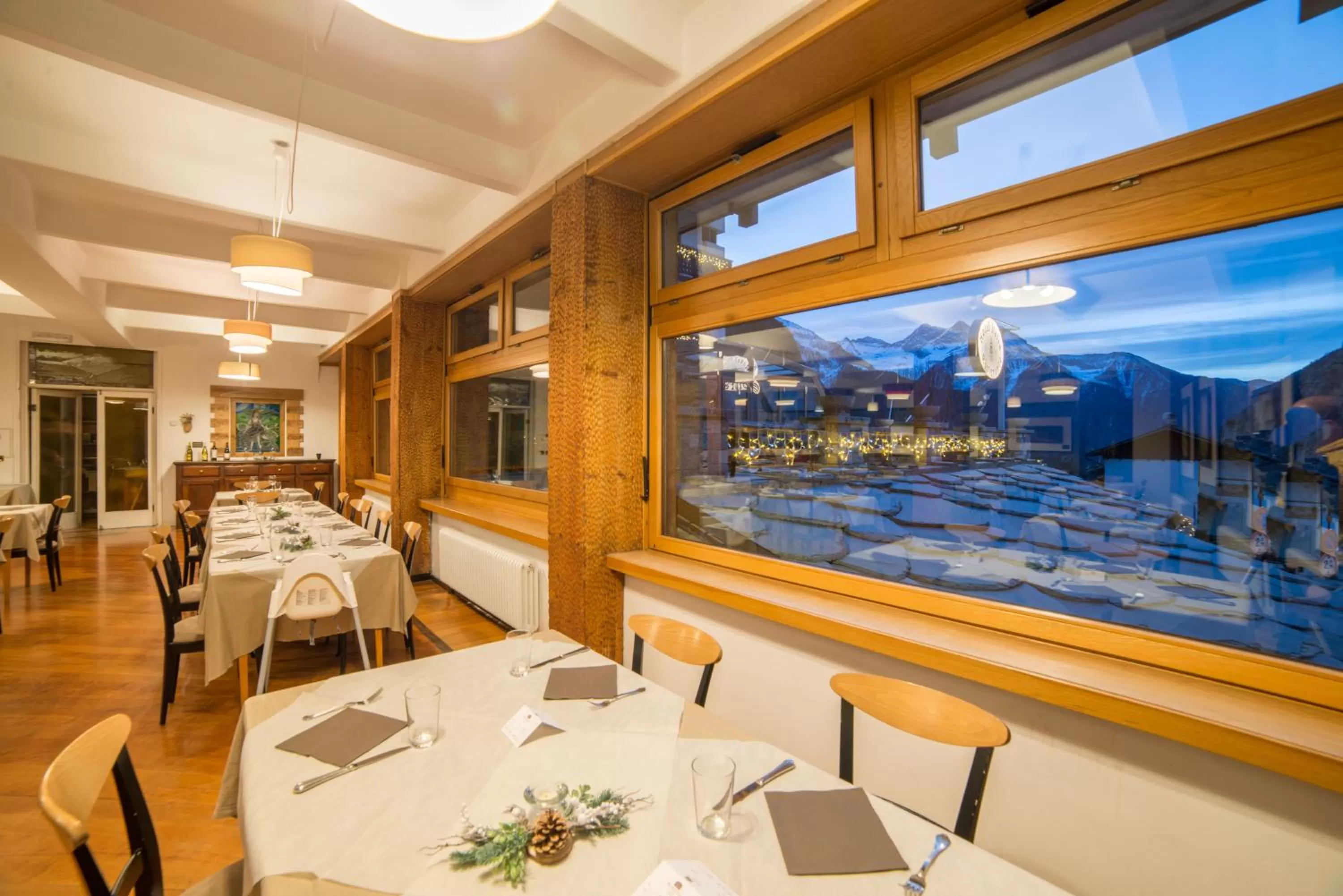 Restaurant/places to eat in HG Hotel Italia