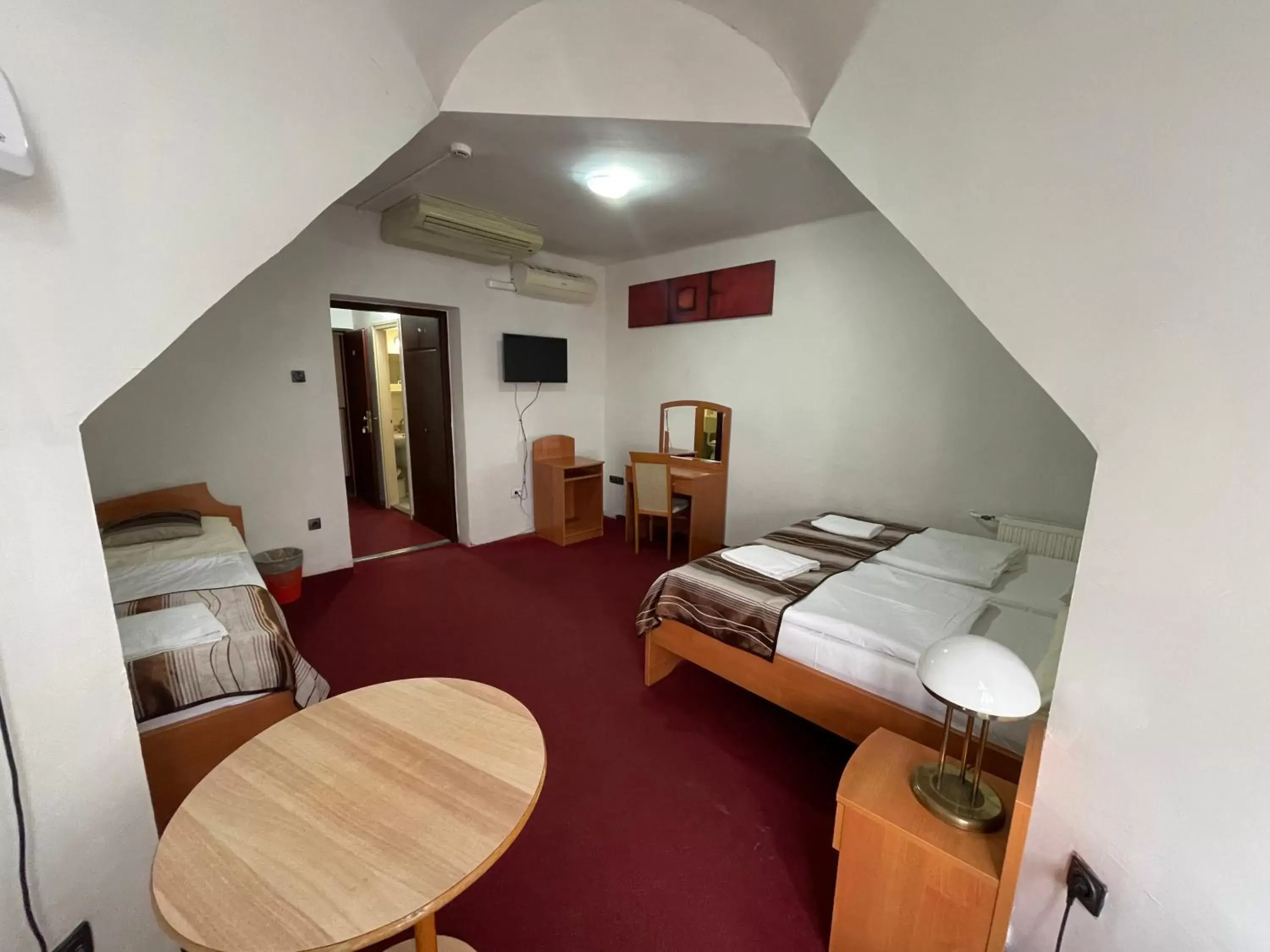 Comfort Triple Room in Hotel Minaret&Étterem Comfort Triple Room in Hotel Minaret&Étterem