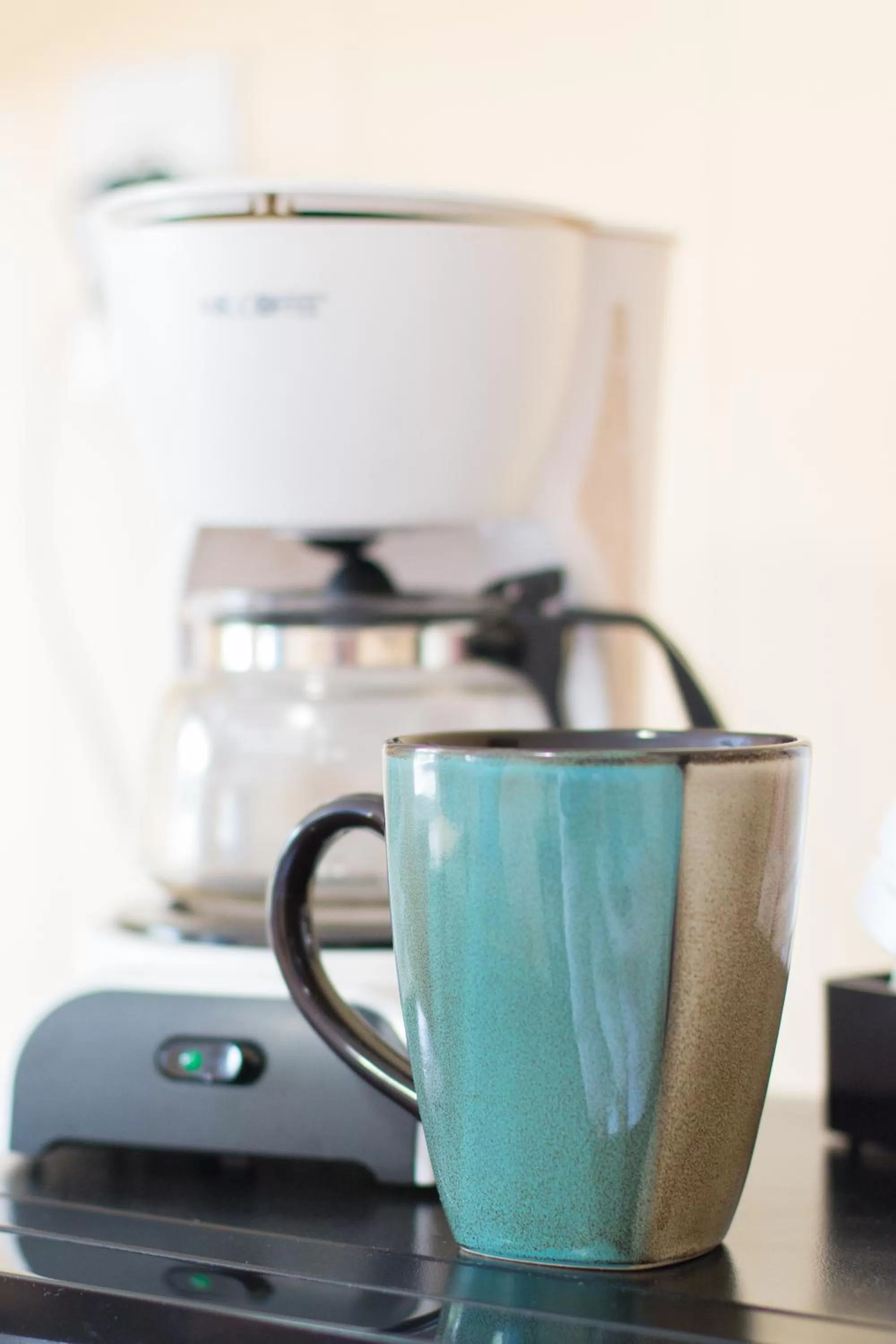 Coffee/tea facilities in Clarence Inn Extended Stay