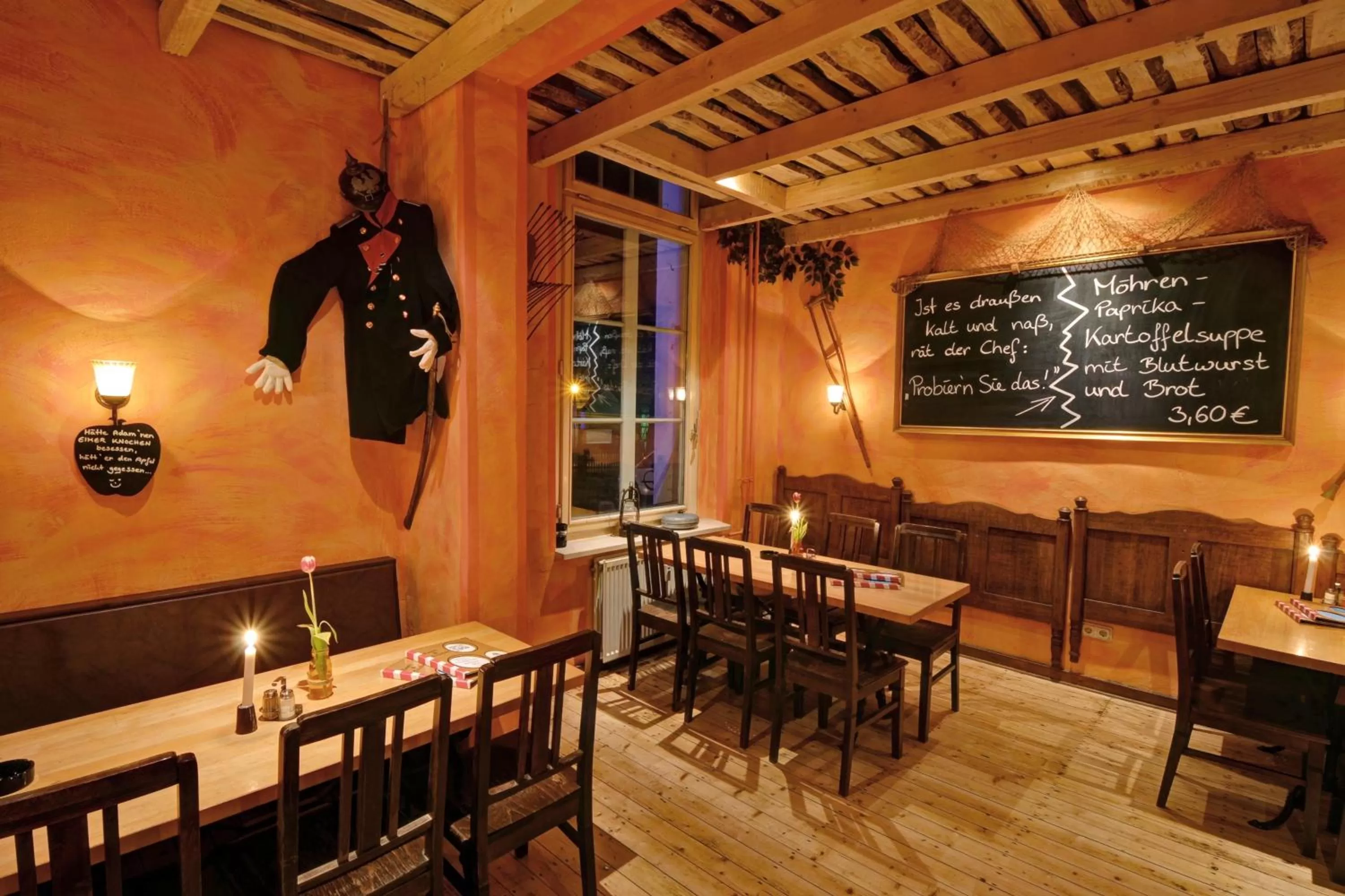 Decorative detail, Restaurant/Places to Eat in Hotel Villa Wirtshaus Köpenick