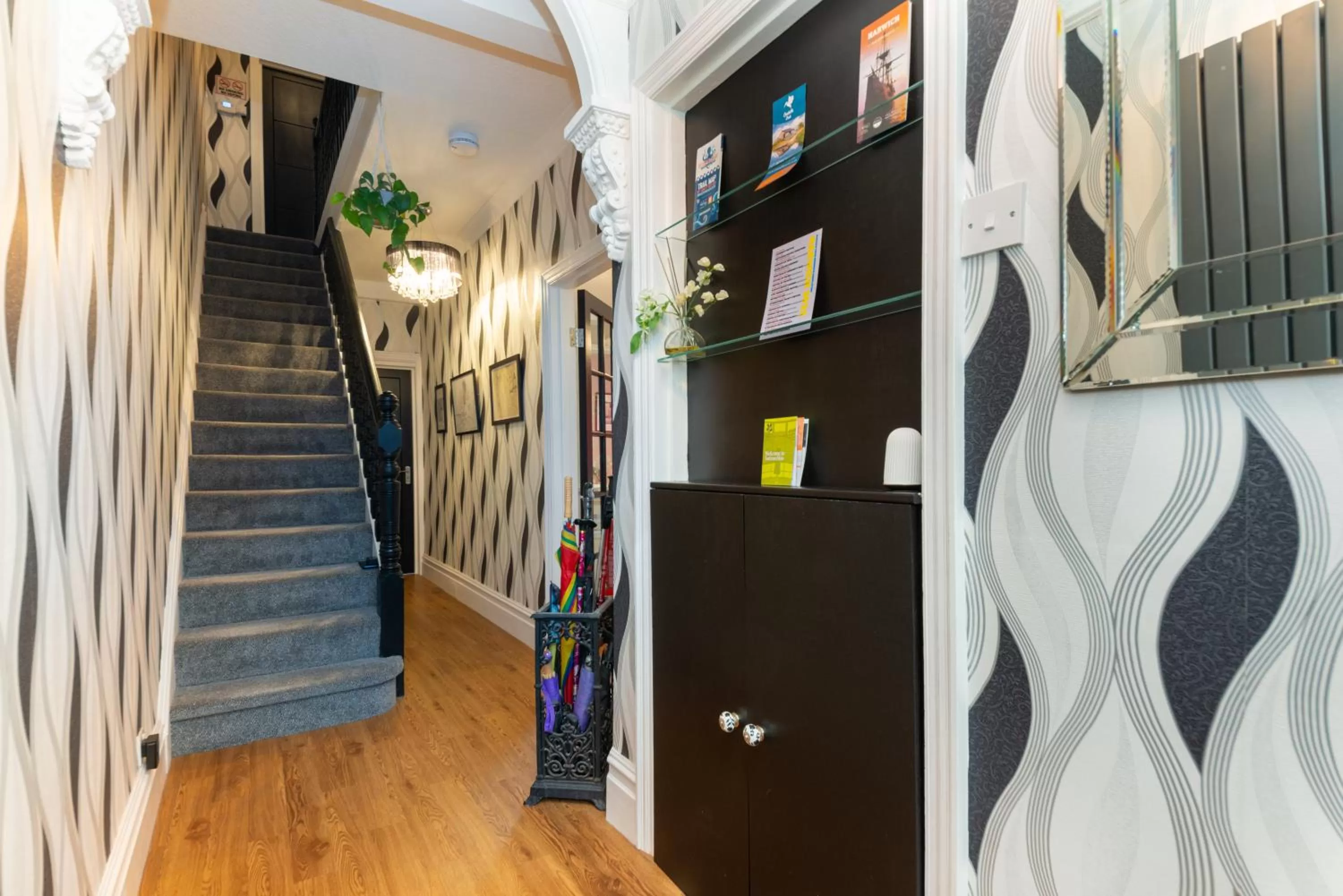 Facade/entrance in Seaview B&B