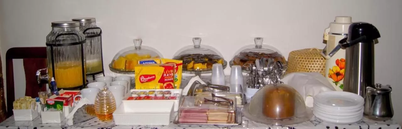 Breakfast in Pousada Fazendinha Unamar