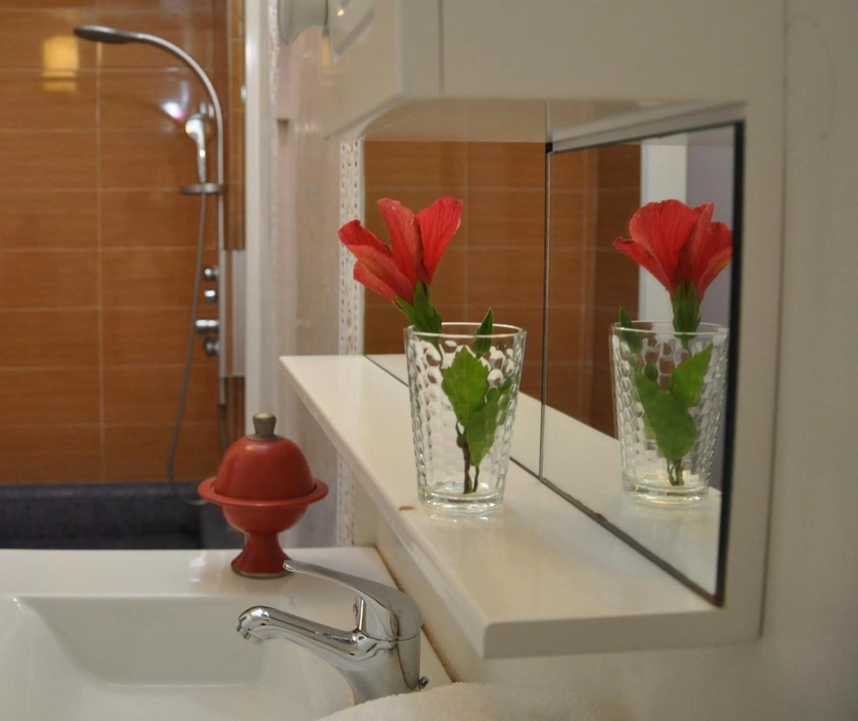 Shower, Bathroom in Riad Hamdani