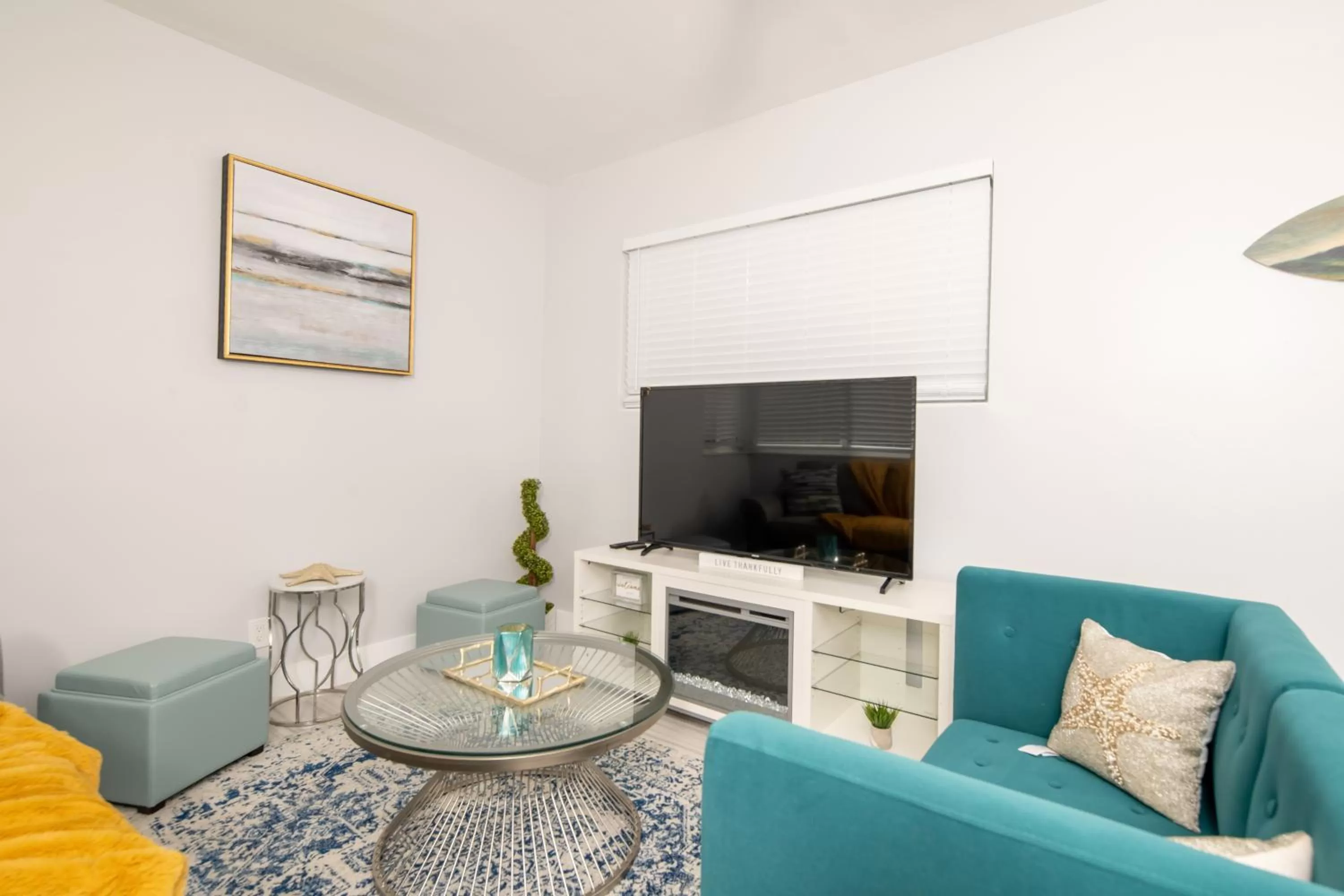 Living room in The Surf Hollywood Beach