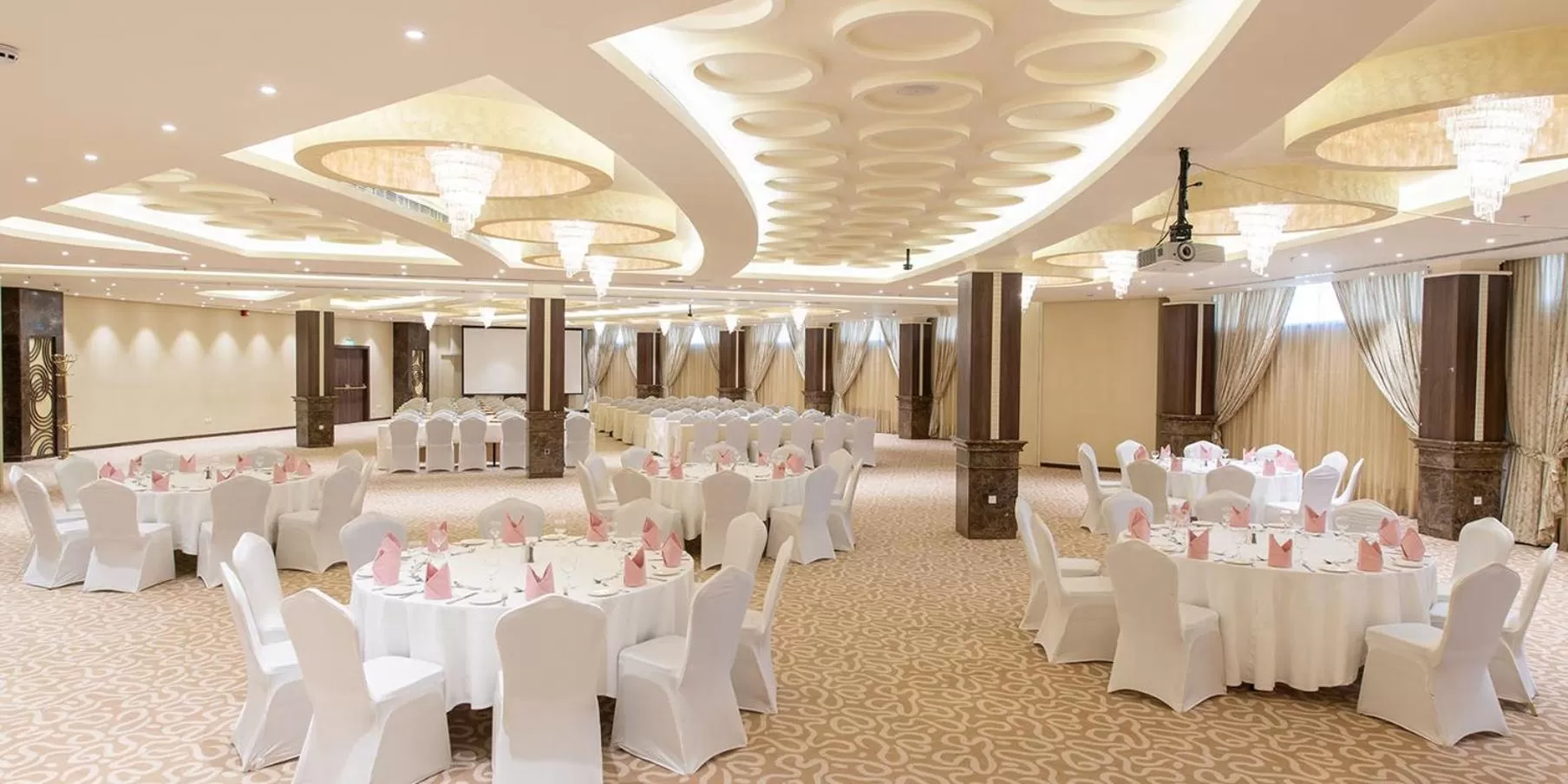 Meeting/conference room in Crowne Plaza Riyadh Palace by IHG