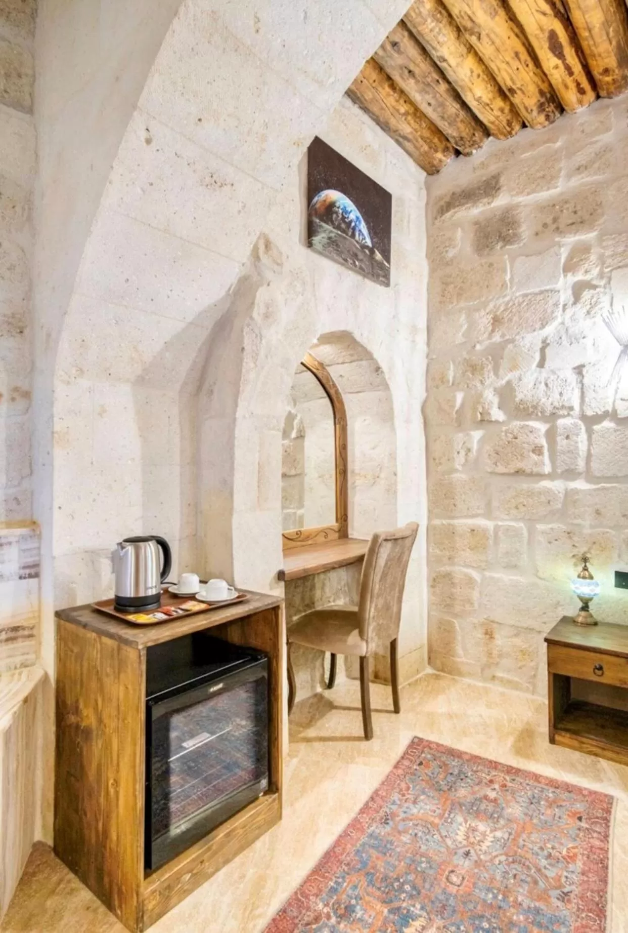 Coffee/tea facilities in Uzay Cave Suite Hotel