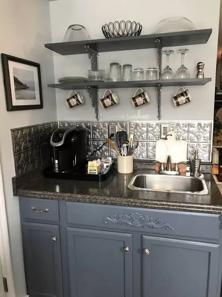 Kitchen/Kitchenette in Caroline's Bed and Breakfast