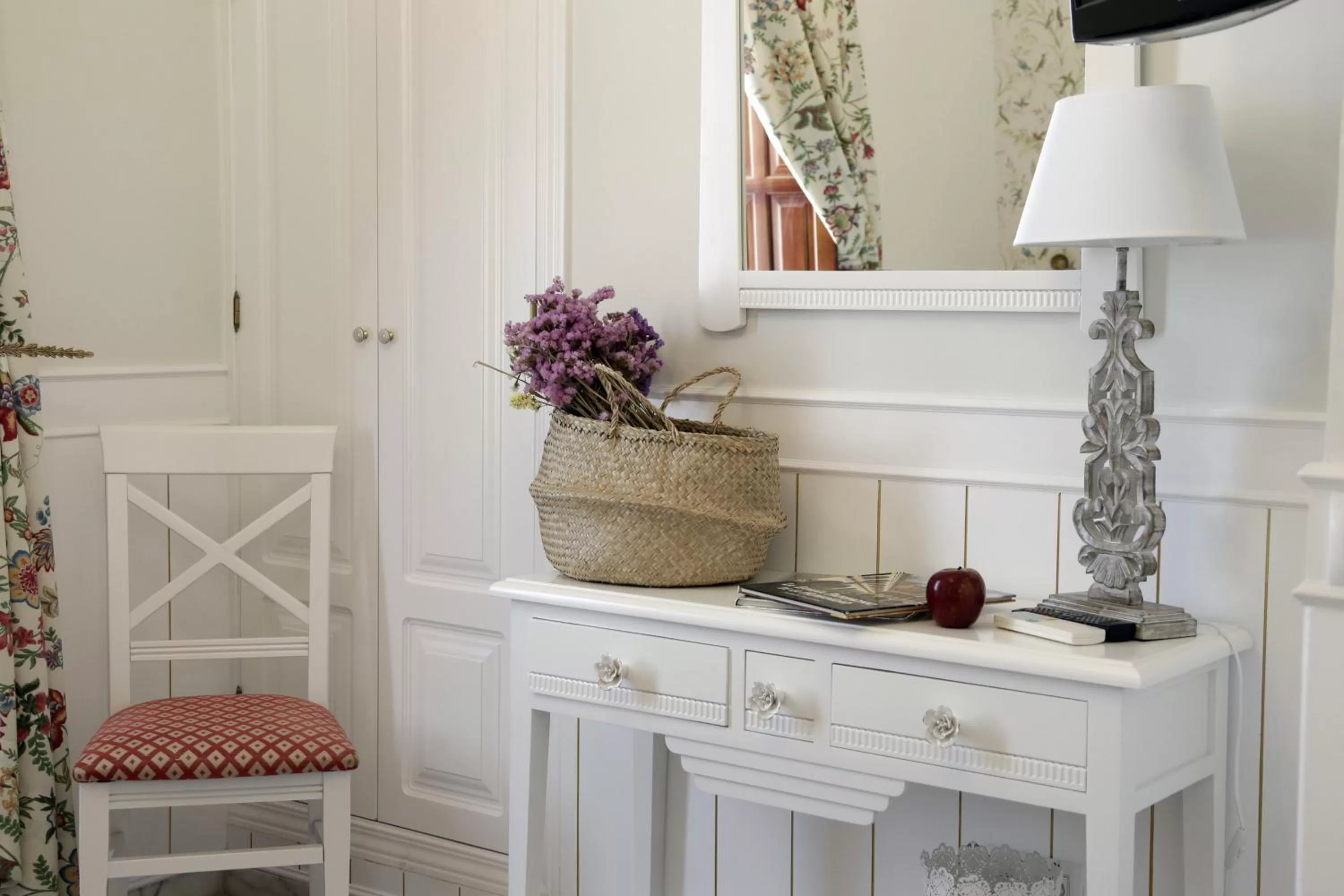 Bedroom in Basic Hotel Puerta de Sevilla