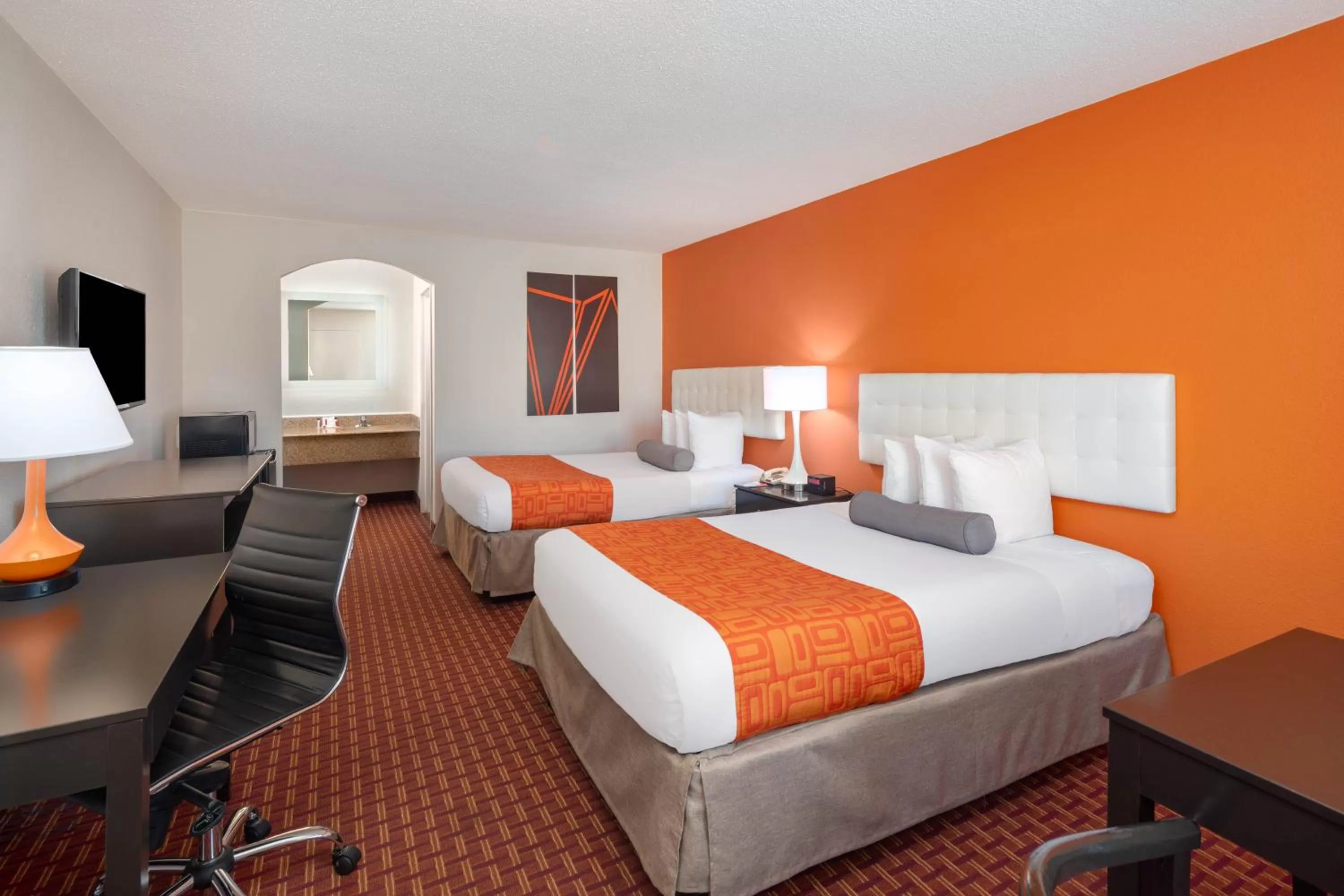 Bed in Howard Johnson by Wyndham Rock Hill