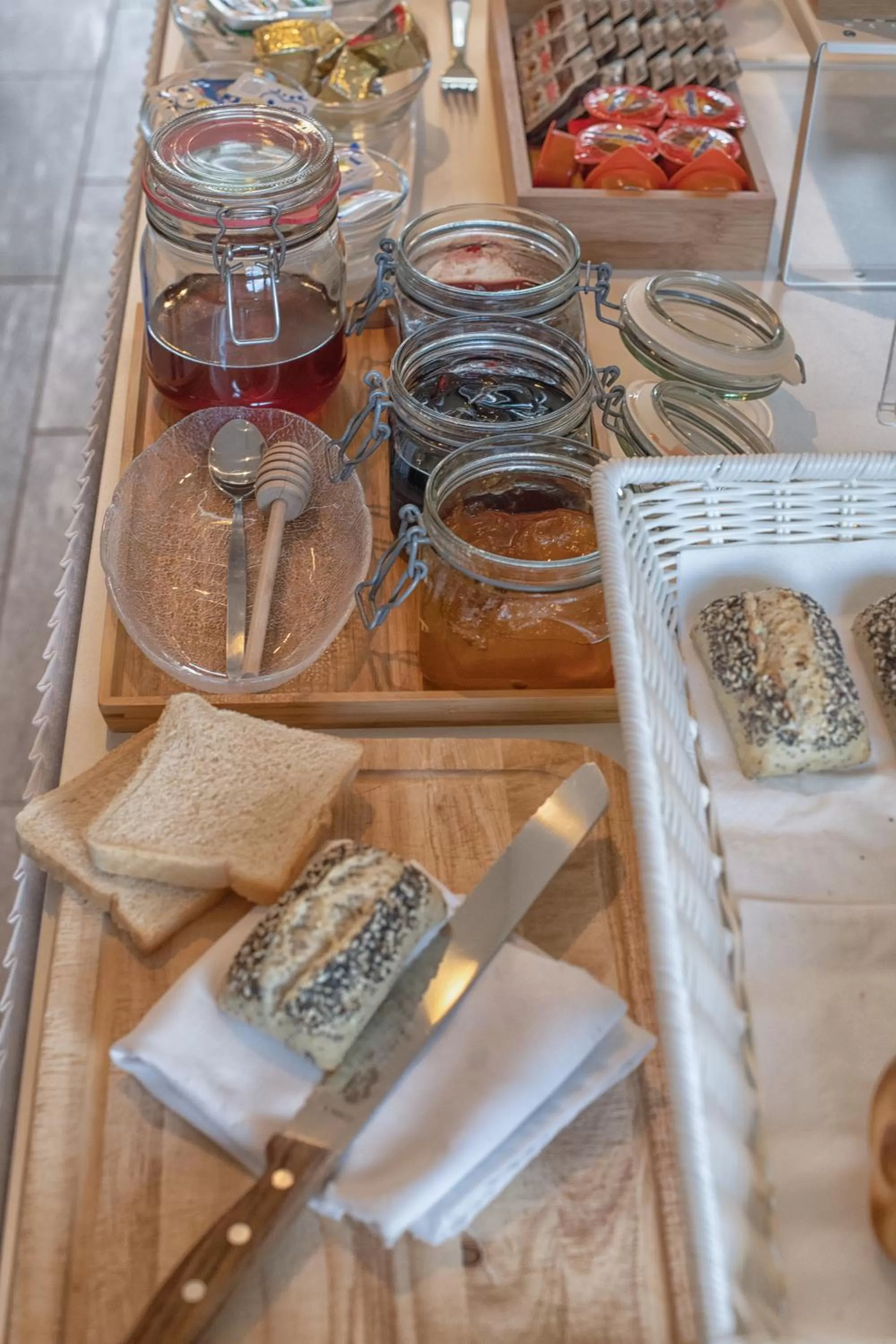 Buffet breakfast in Hotel Residence Loren - contact & contactless check-in