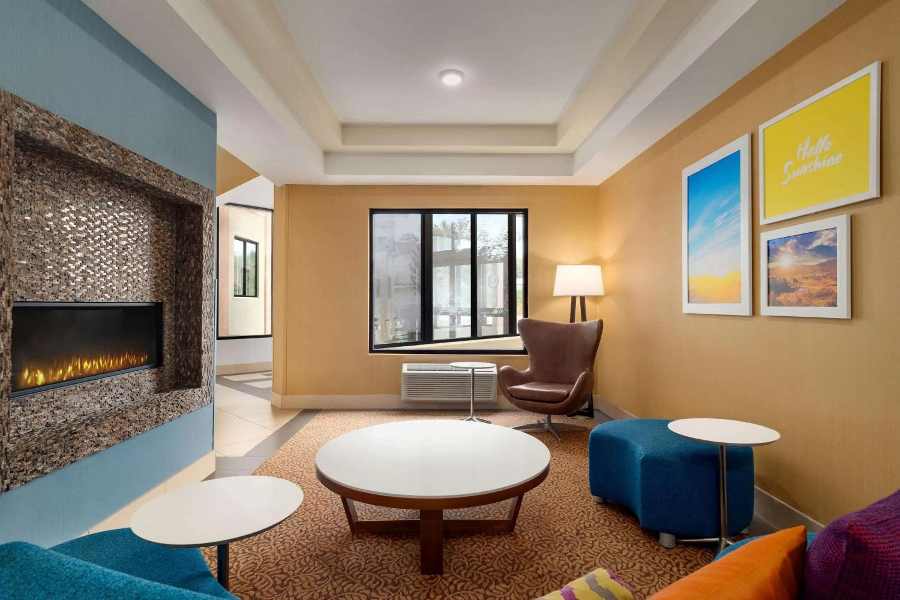 Lobby or reception in Days Inn by Wyndham Tamworth