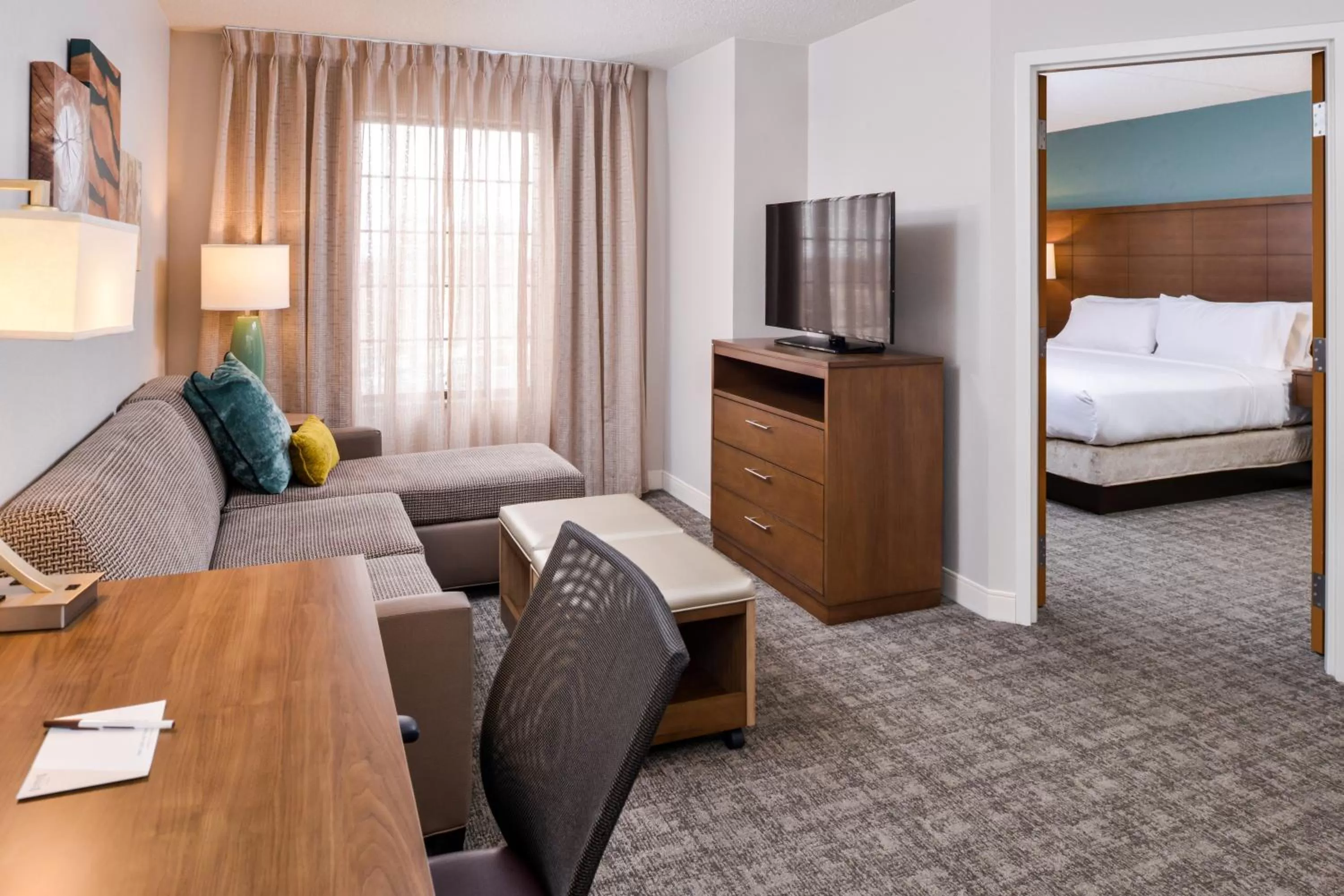Photo of the whole room, Bed in Staybridge Suites Indianapolis Downtown-Convention Center by IHG