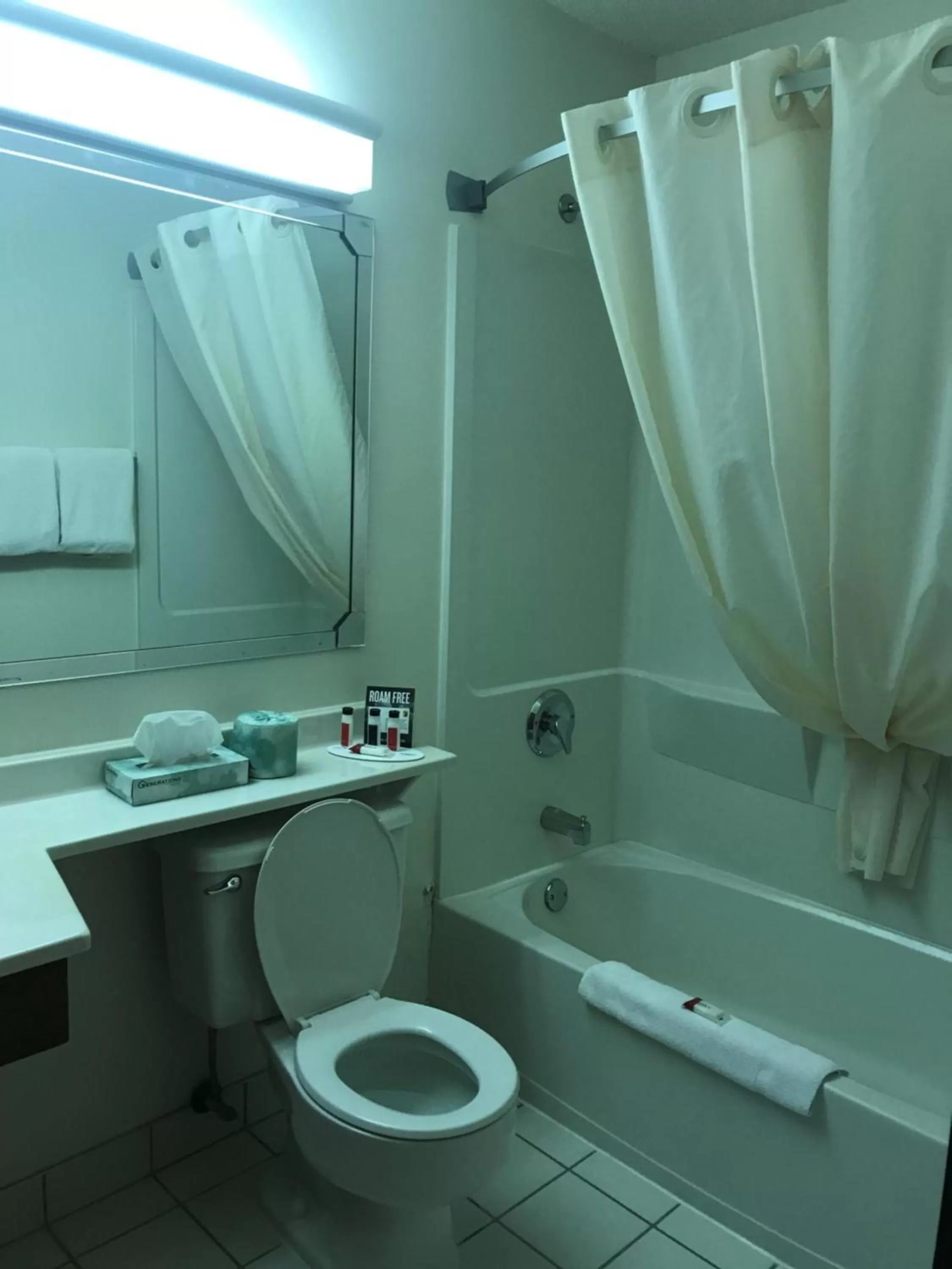 Super 8 by Wyndham Aberdeen East