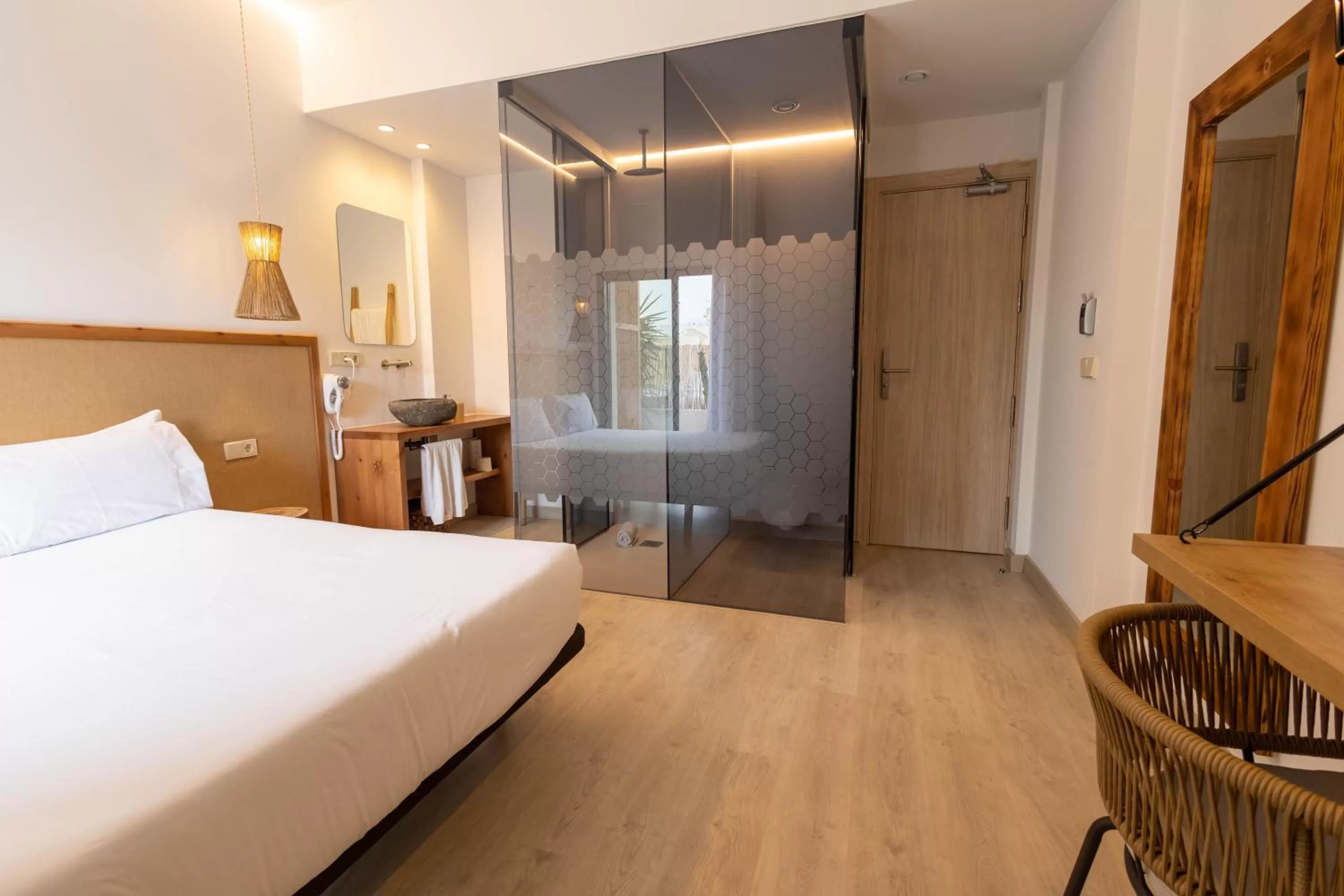 Photo of the whole room, Bed in Play Hotel Ibiza - Adults Only