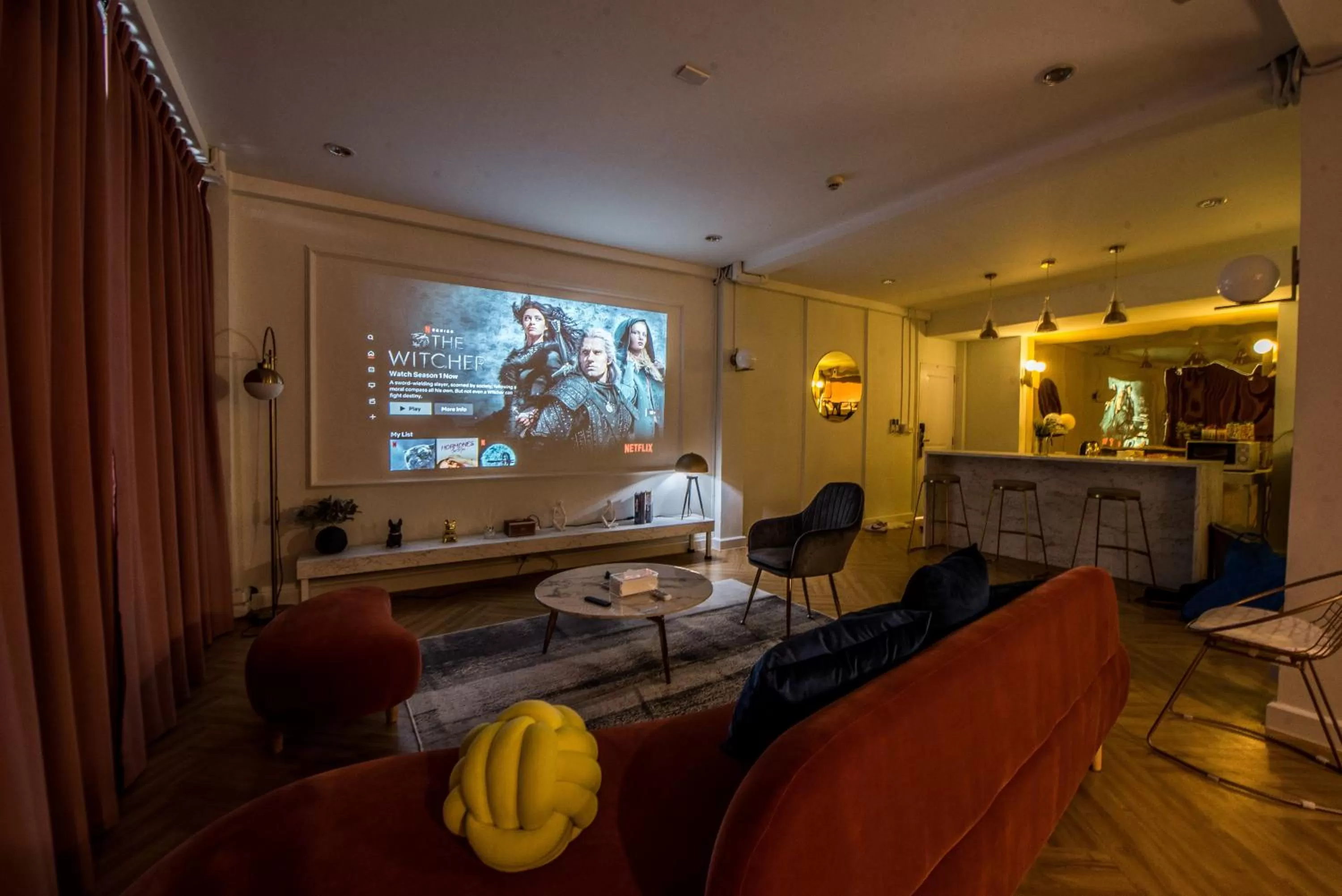 Photo of the whole room in Theme Boutique Hotel Bangkok