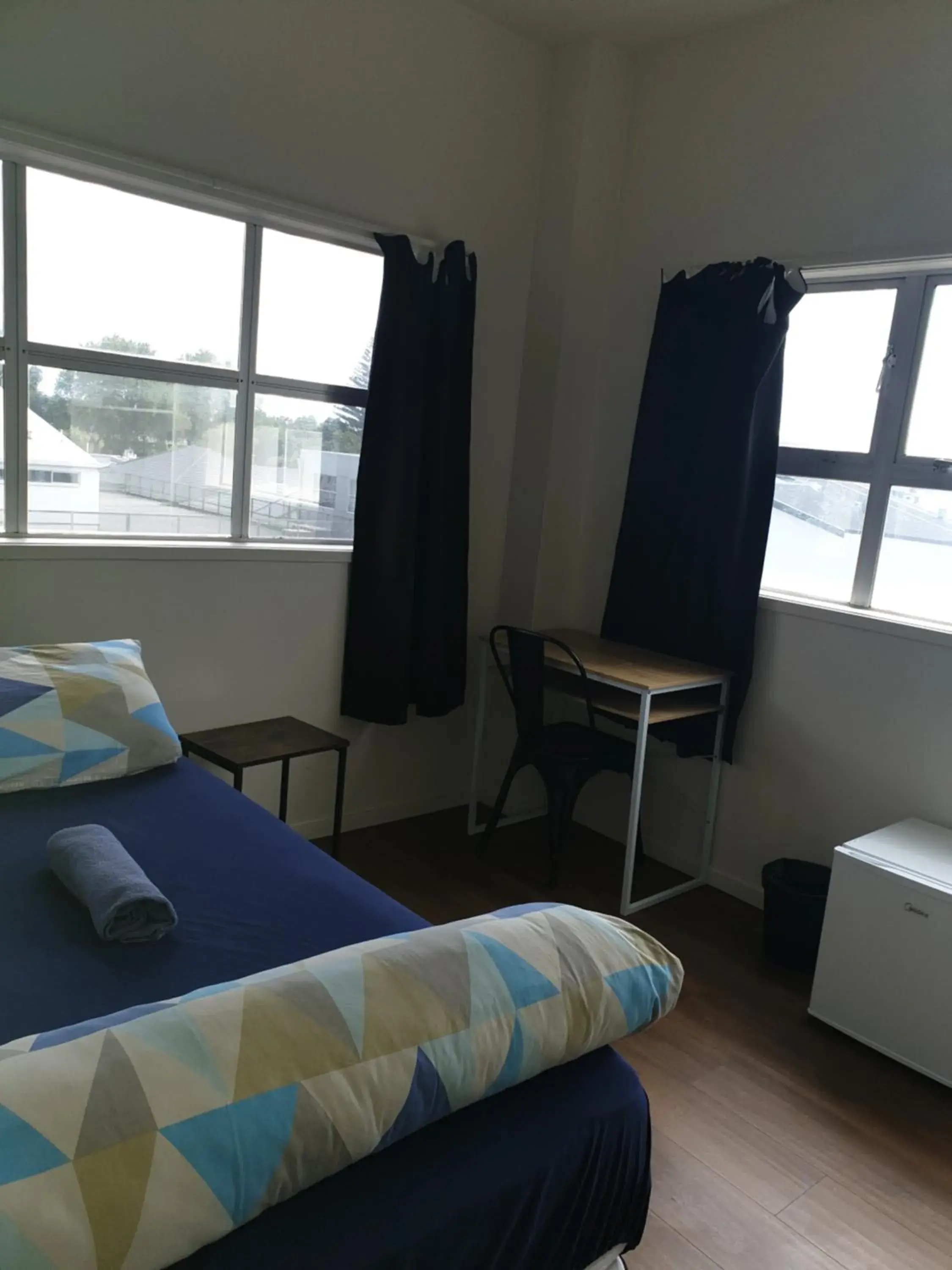 Double Room with Private Bathroom in Backpackers Central Hamilton Double Room with Private Bathroom in Backpackers Central Hamilton