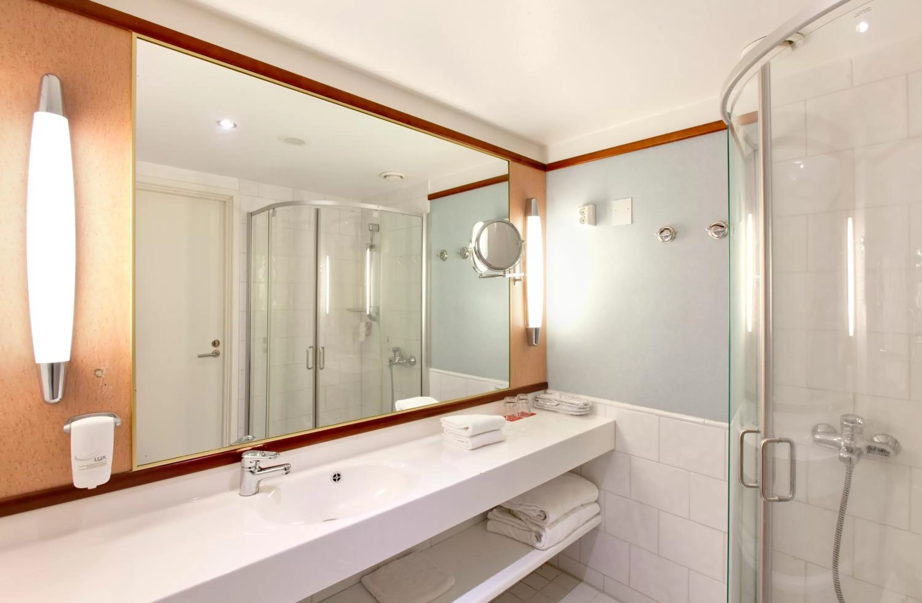 Bathroom in Holiday Club Tampereen Kehräämö