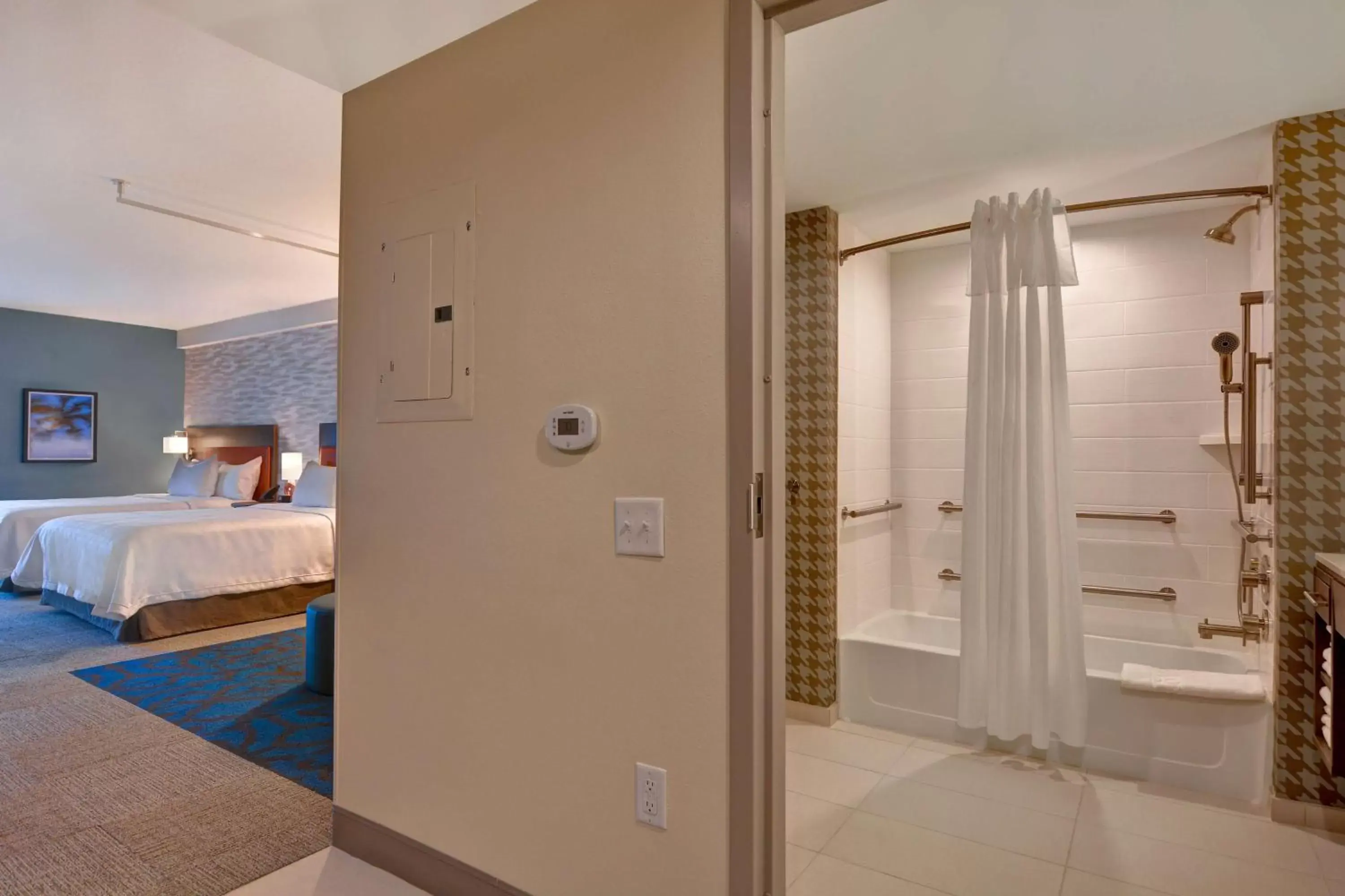 Queen Studio with Two Queen Beds - Mobility Access/Non-Smoking in Home2 Suites By Hilton Orlando Flamingo Crossings, FL Queen Studio with Two Queen Beds - Mobility Access/Non-Smoking in Home2 Suites By Hilton Orlando Flamingo Crossings, FL