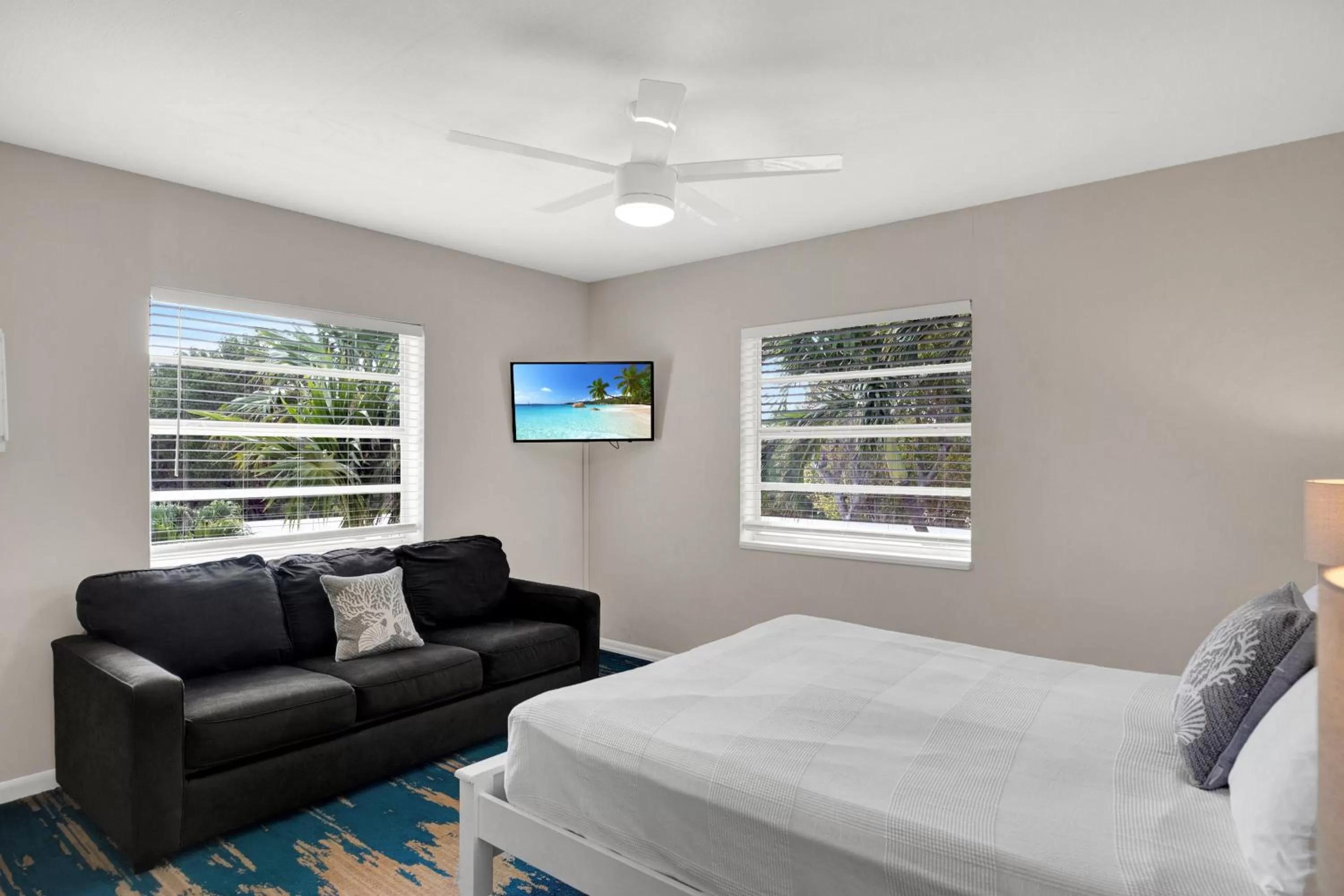 Bedroom, Bed in Seascape Resort & Marina