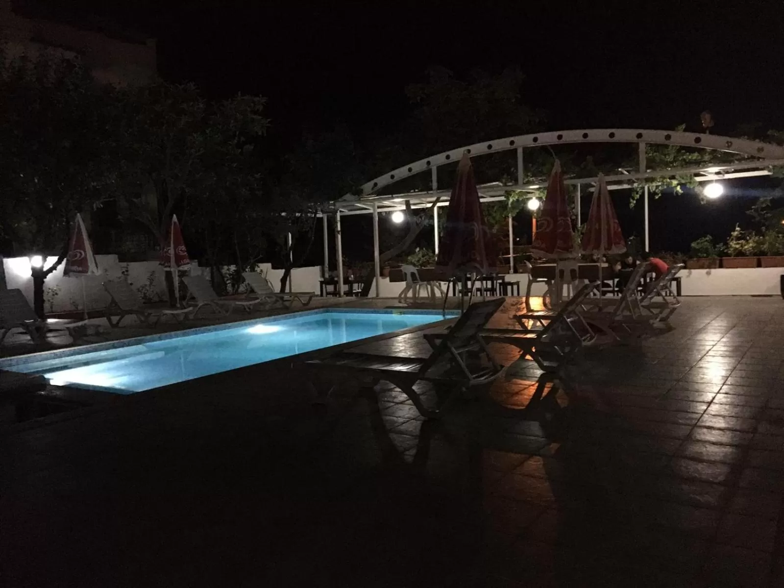Garden, Swimming Pool in Sunset Apart Otel