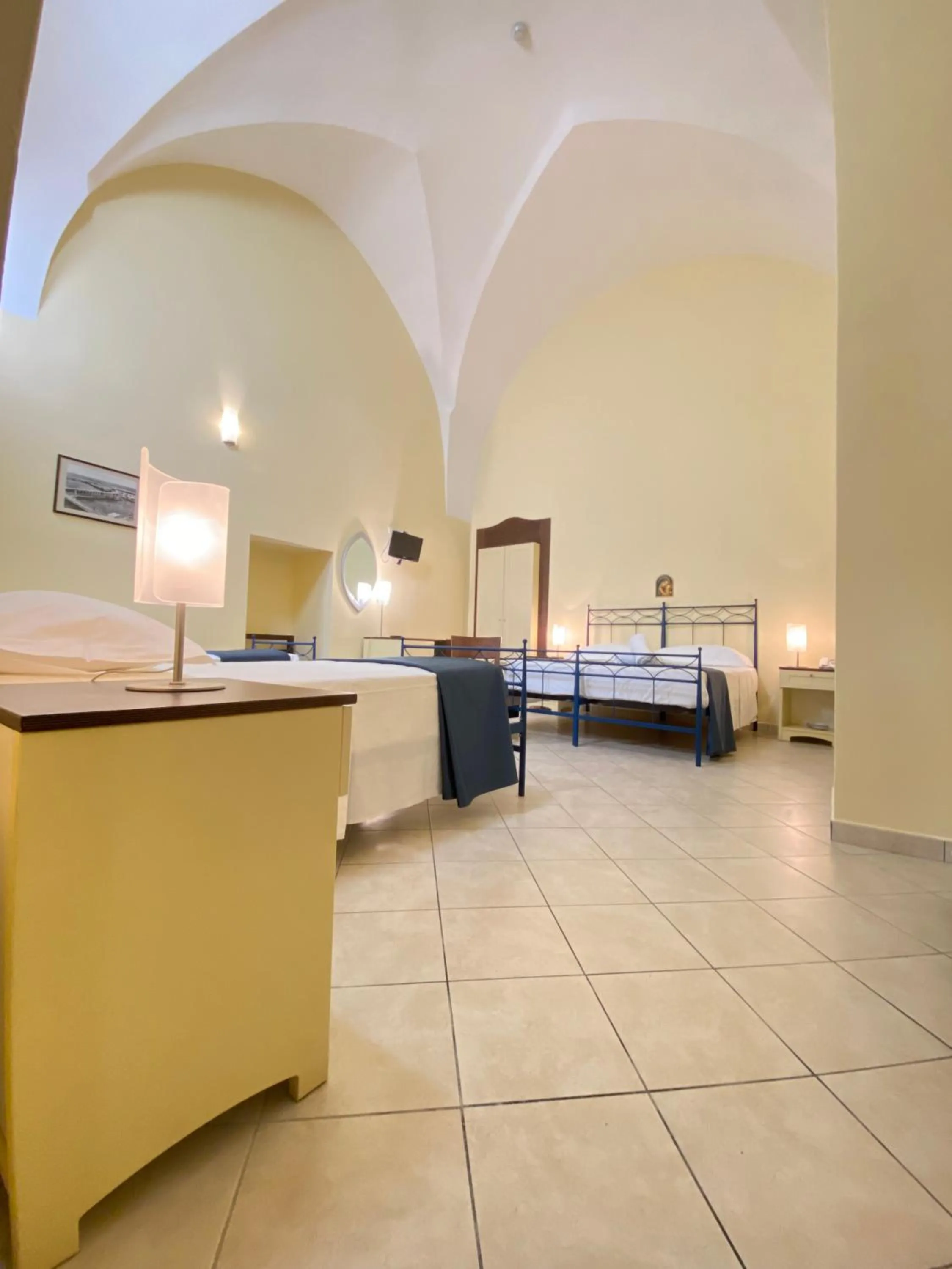 Photo of the whole room, Bed in Al Pescatore Hotel & Restaurant