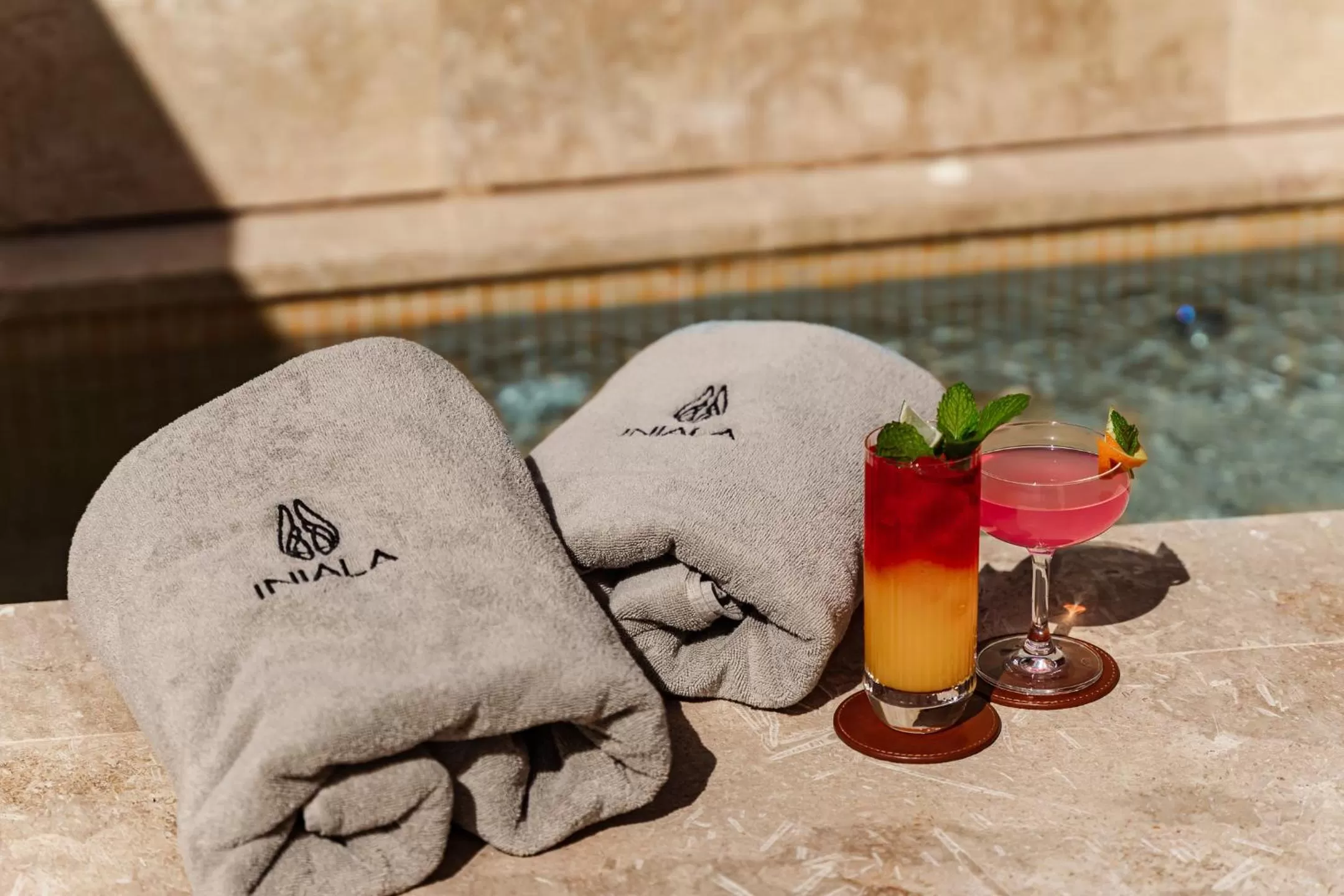 Drinks in Iniala Harbour House