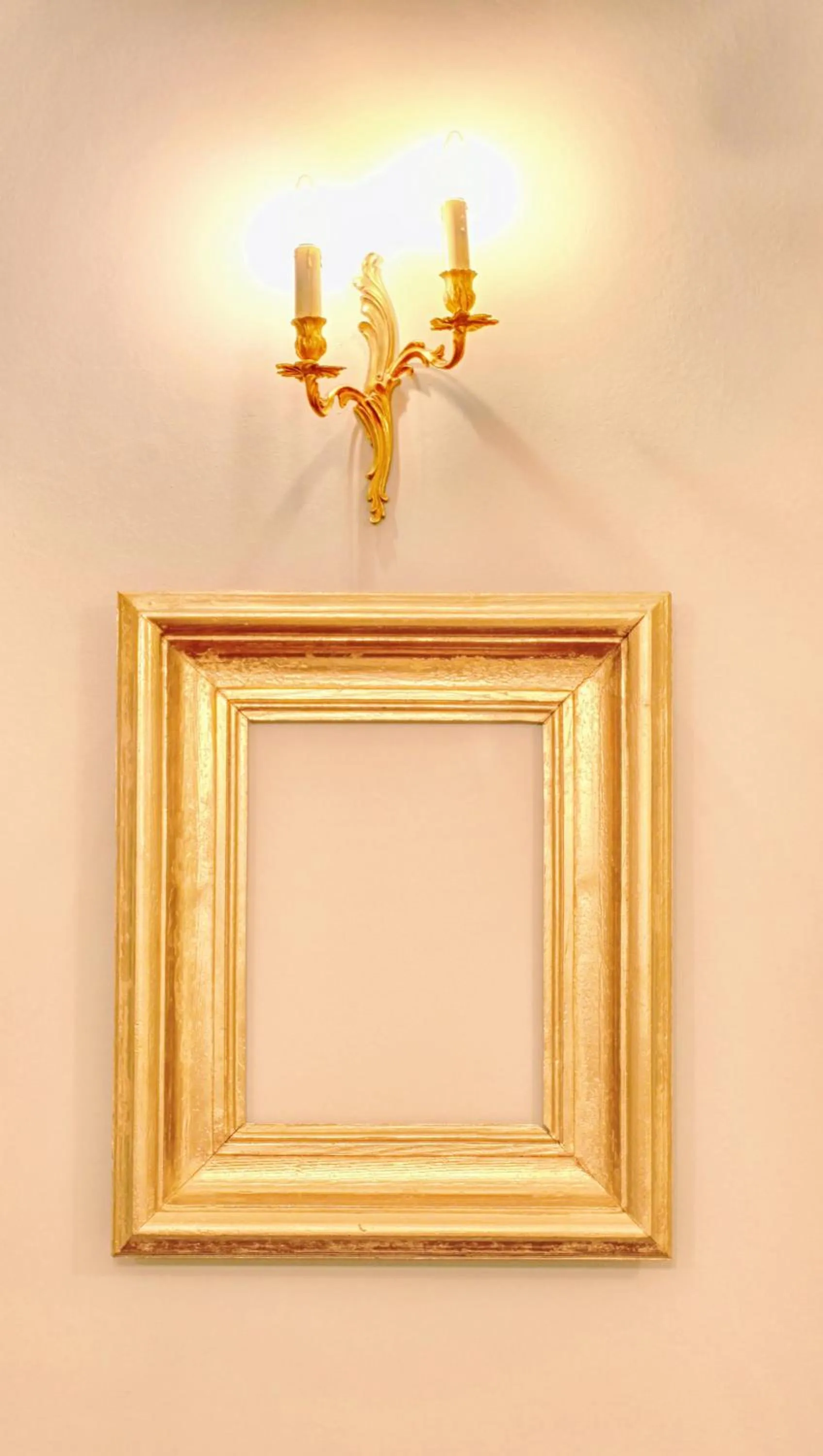 Decorative detail in Hotel Evmolpia