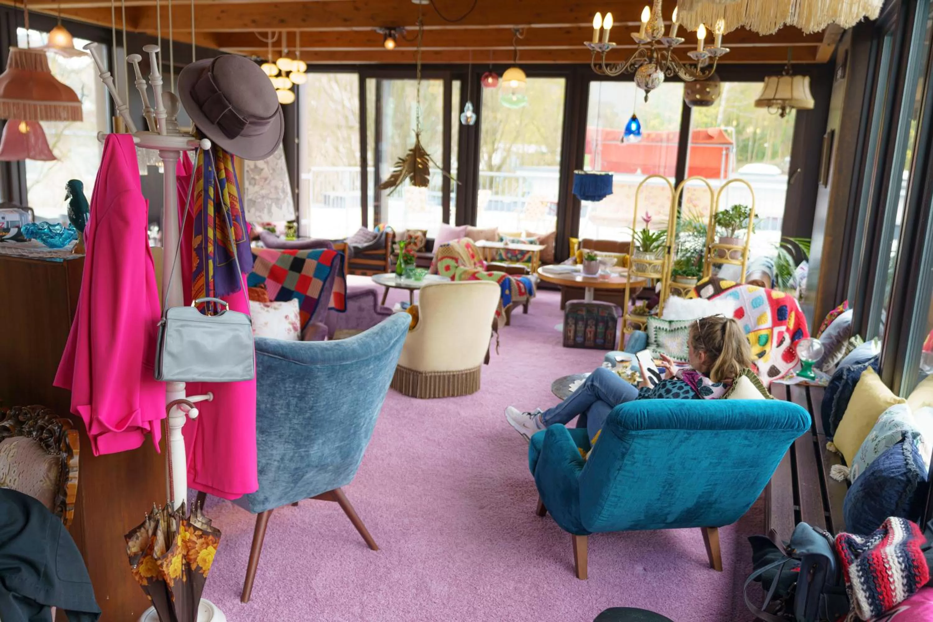 Staff in Tante ALMA's Bonner Hotel