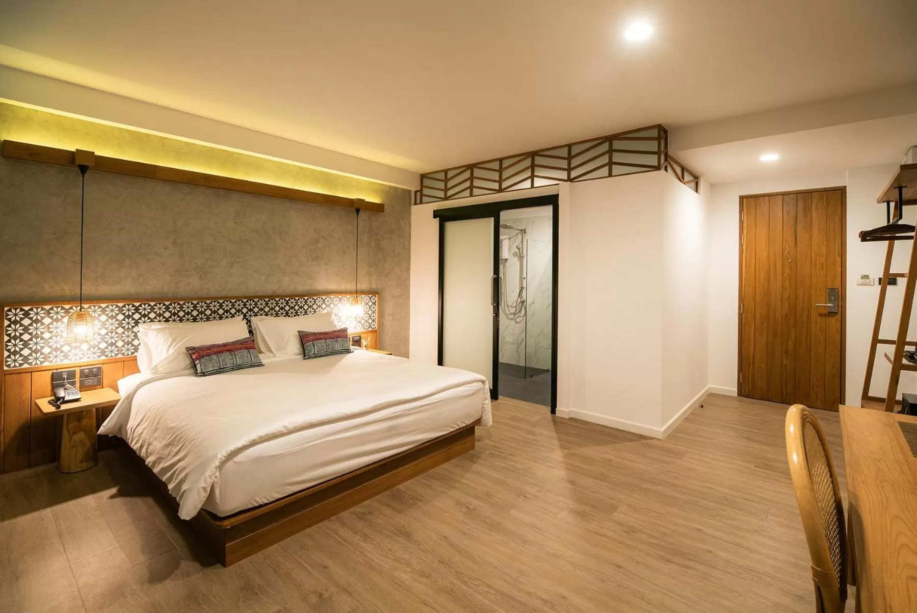 Bathroom, Bed in Himku Hotel - adult only