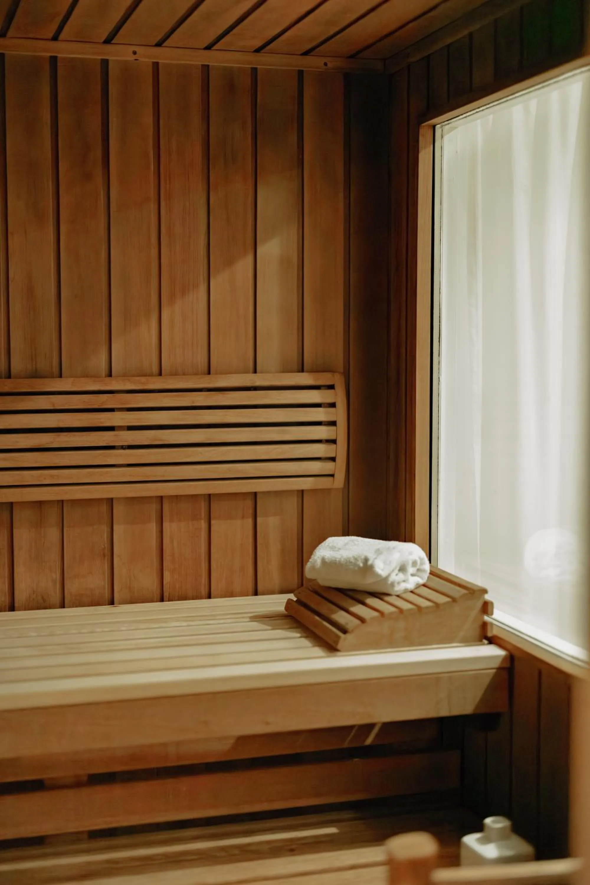 Sauna in The Pure, Frankfurt, a Member of Design Hotels