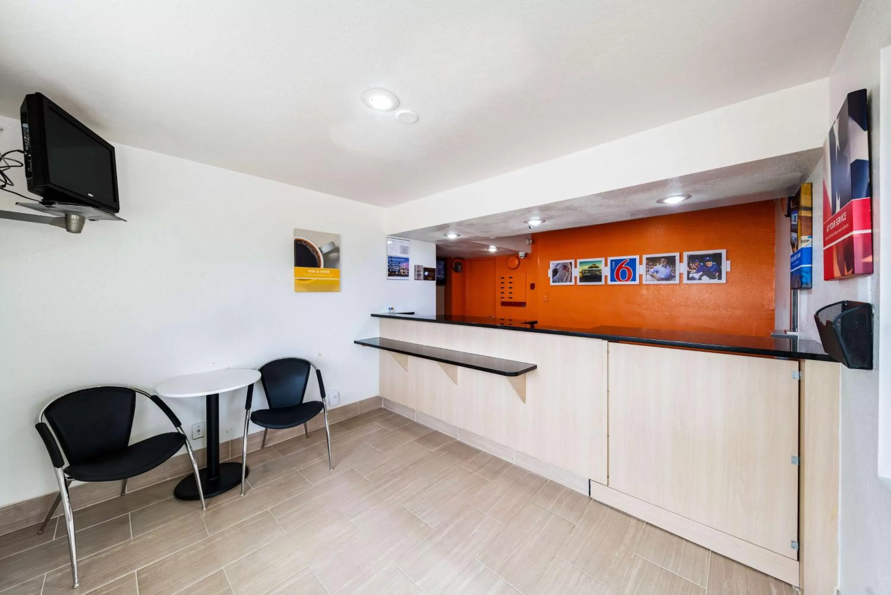 Lobby or reception in Motel 6-Greenville, TX