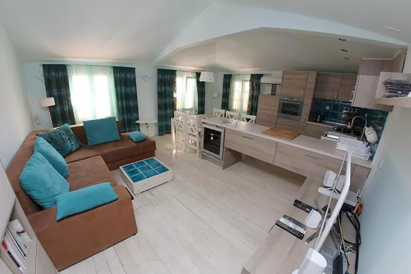 Seating area in Central Apartments Integrated Hotel